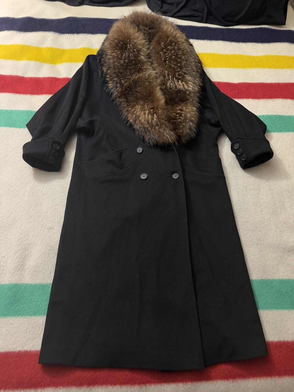 Vintage Gemini Black Full Length Wool Coat Jacket Finncoon Raccoon Fur Collar XL