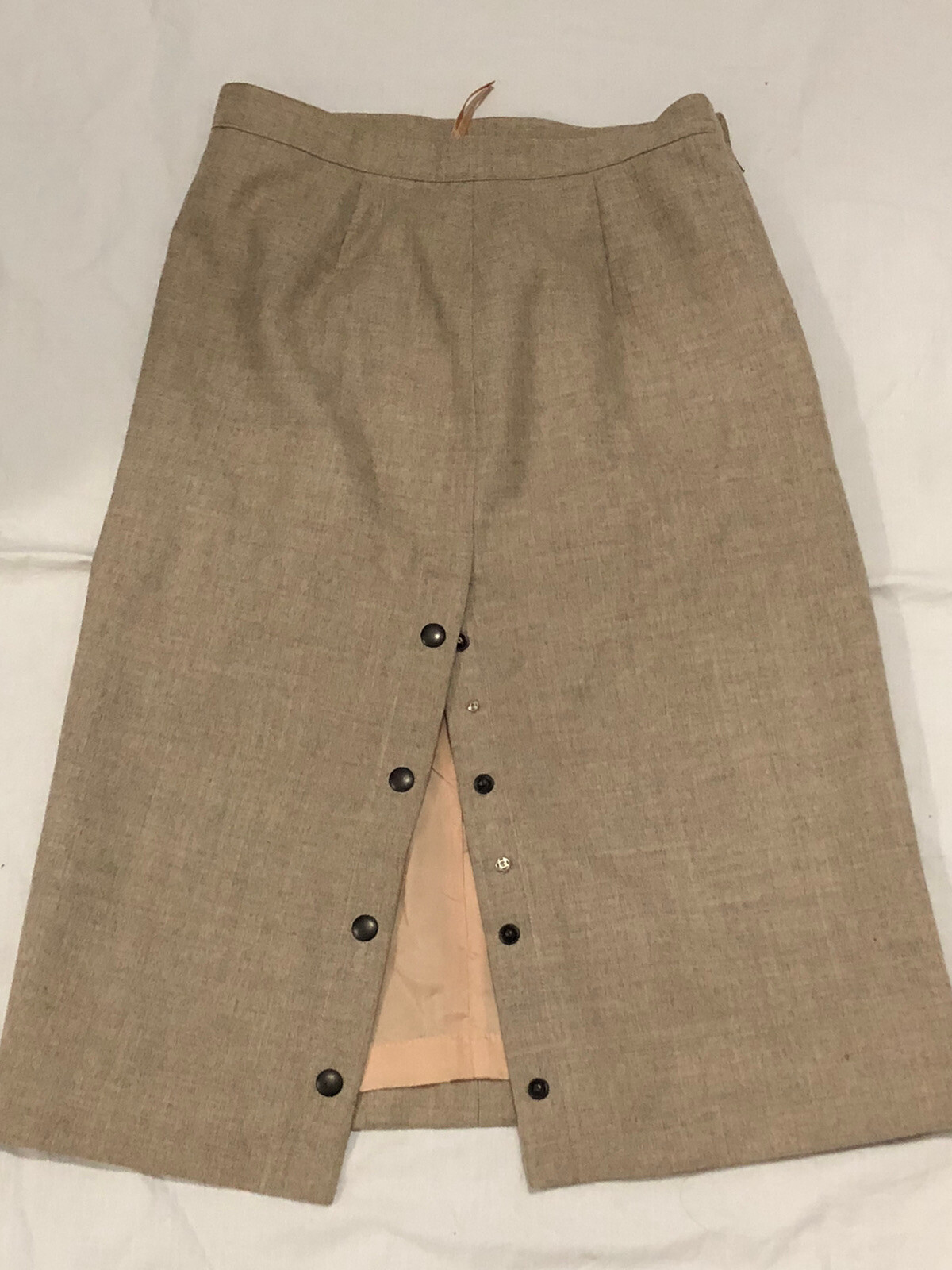 Vintage Tan J. Tiktiner Cote D’Azur – Nice, Made in France Skirt Sz. 8 Or Sz. 40