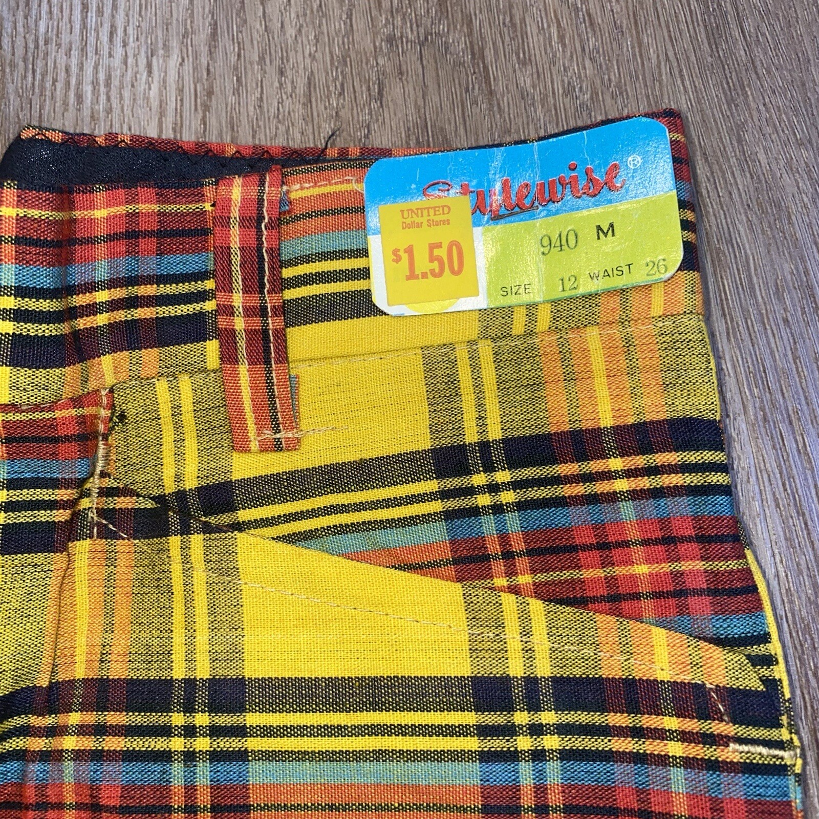 Vintage 1960s Style Wise Shorts Wash & Wear Womens 12 Waist 26″ Nylon Rayon NOS