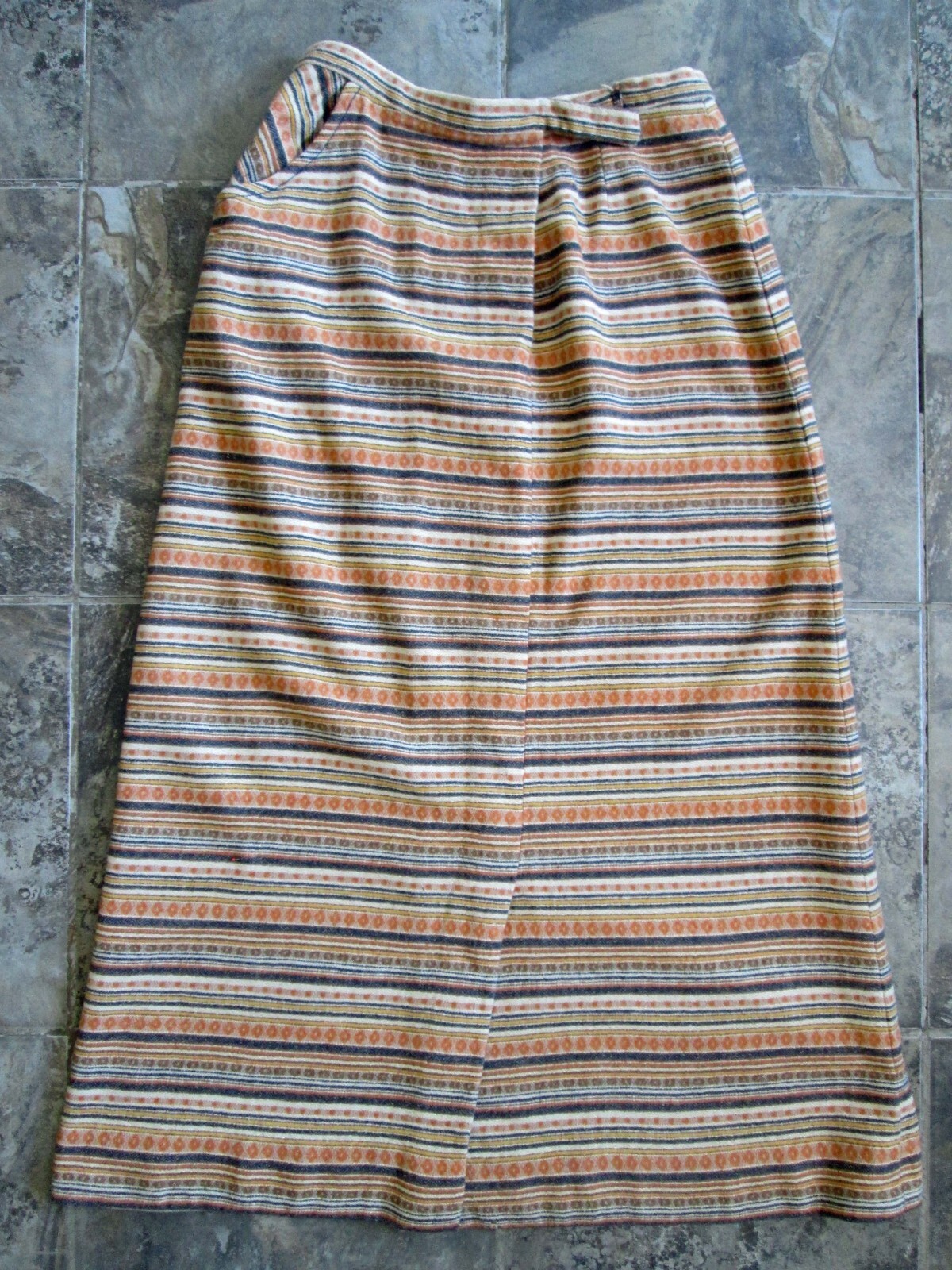 Vintage Pendleton 100% Wool Skirt 14 27″ Waist Orange Brown Stripe Long Fabric