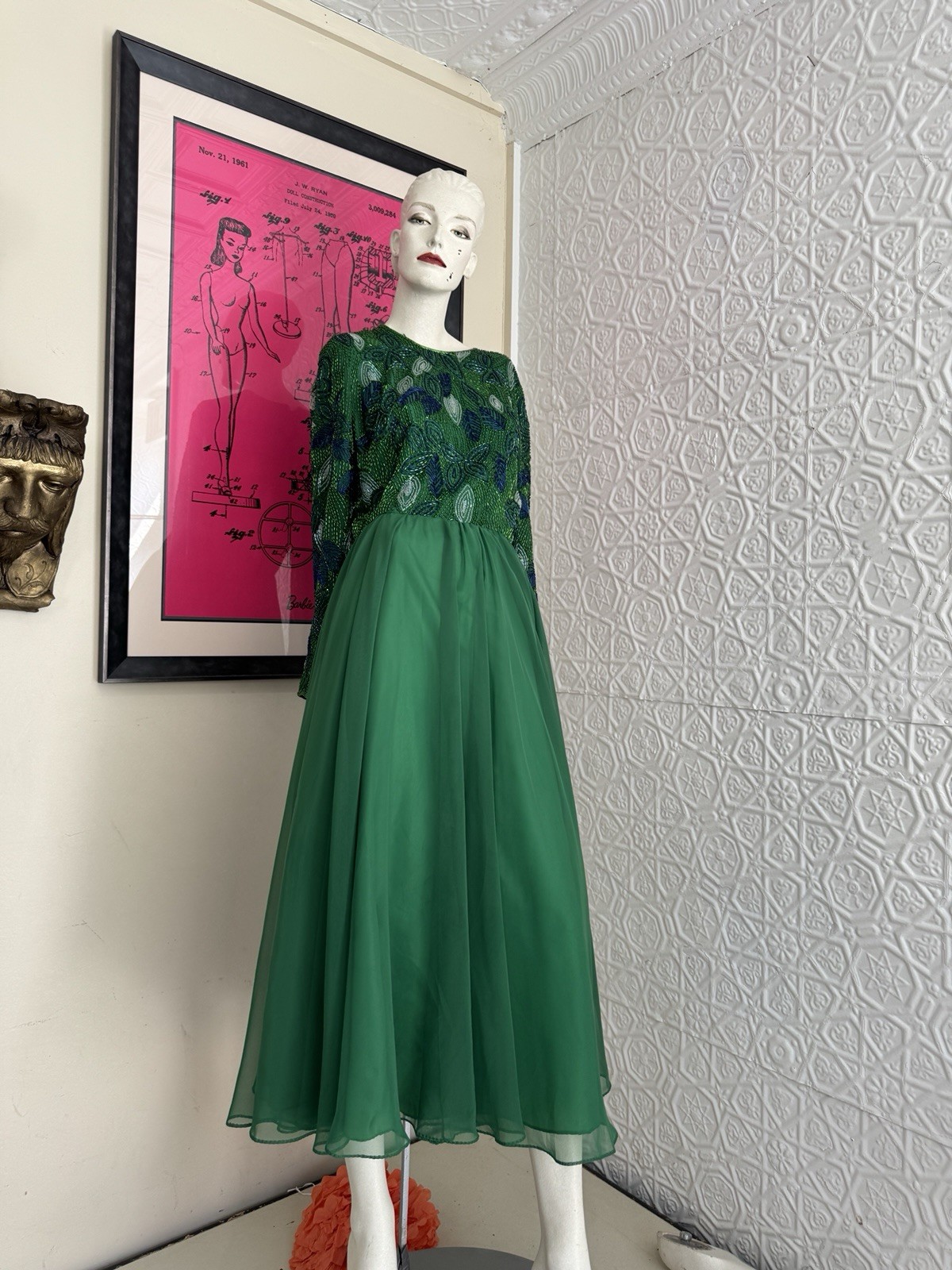 1980s Green Beaded Chiffon Cocktail Dress-Floral-Foliage-Glam-Hollywood-S/M