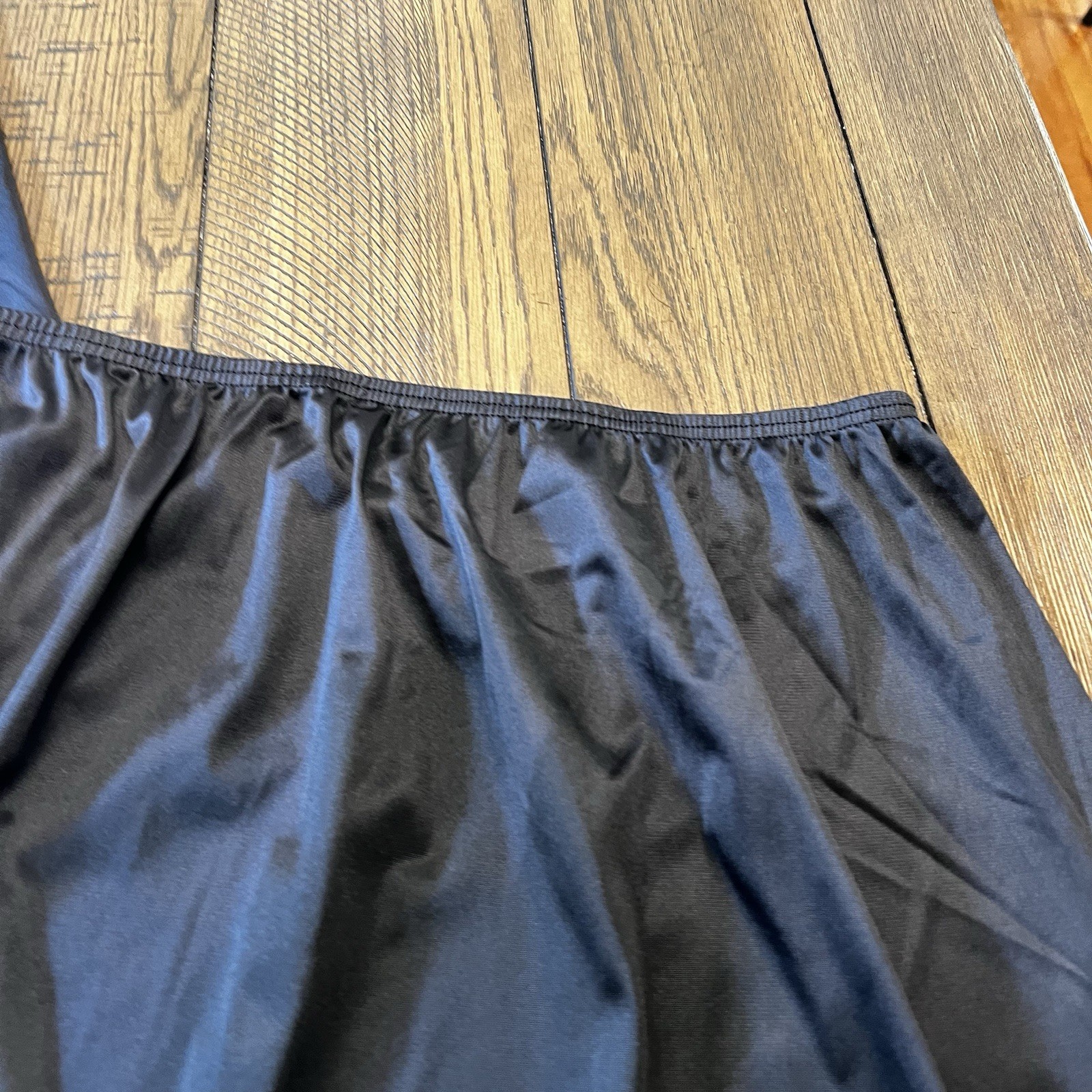 Vintage 2 Pc. Vassarette L Black Lace Camisole & Half Slip (20”) Set Nylon USA