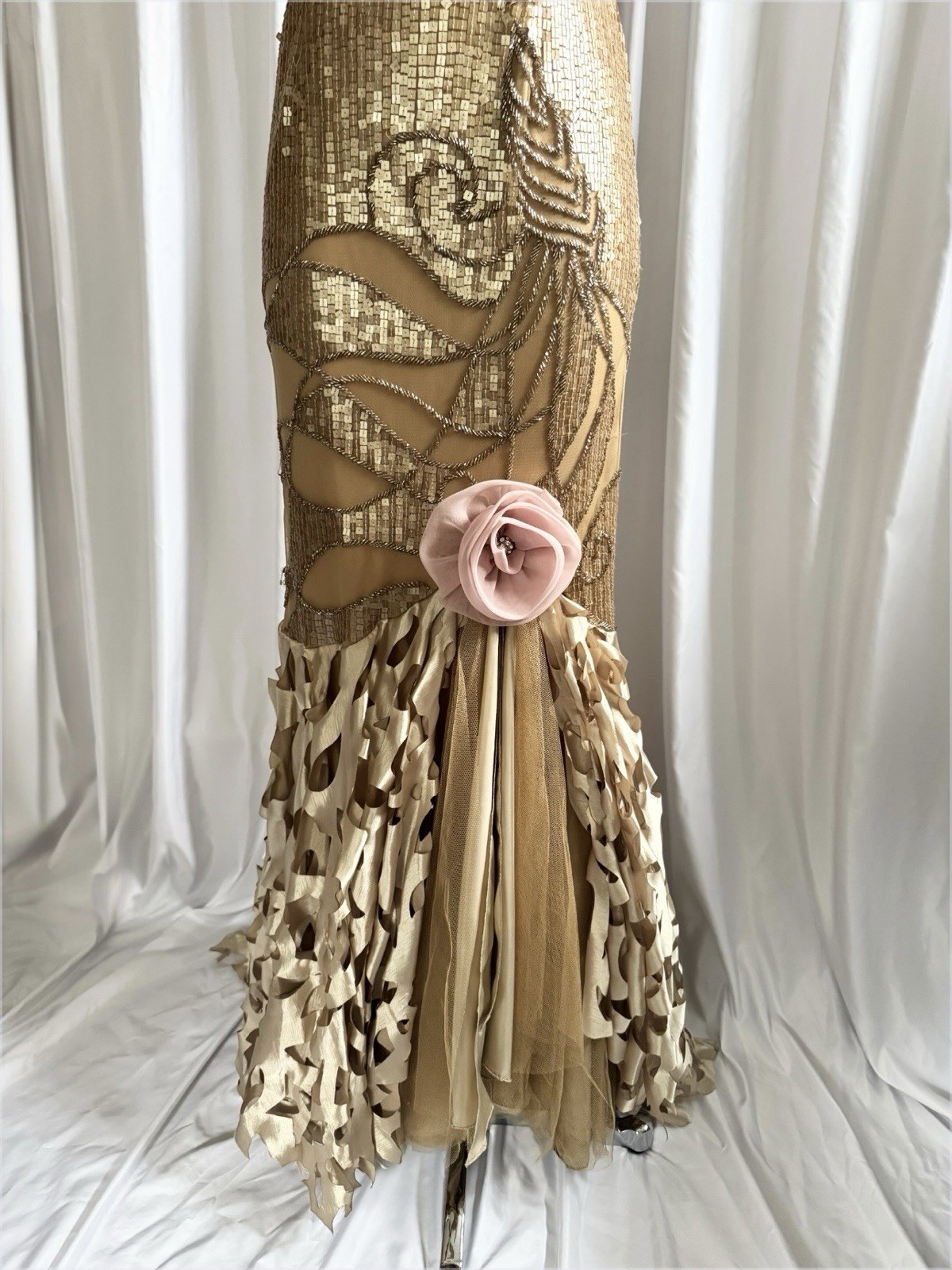 Vintage Gold Fairy Beaded Sequin Ruffle Mesh Vacation Princess Formal Gown Dress
