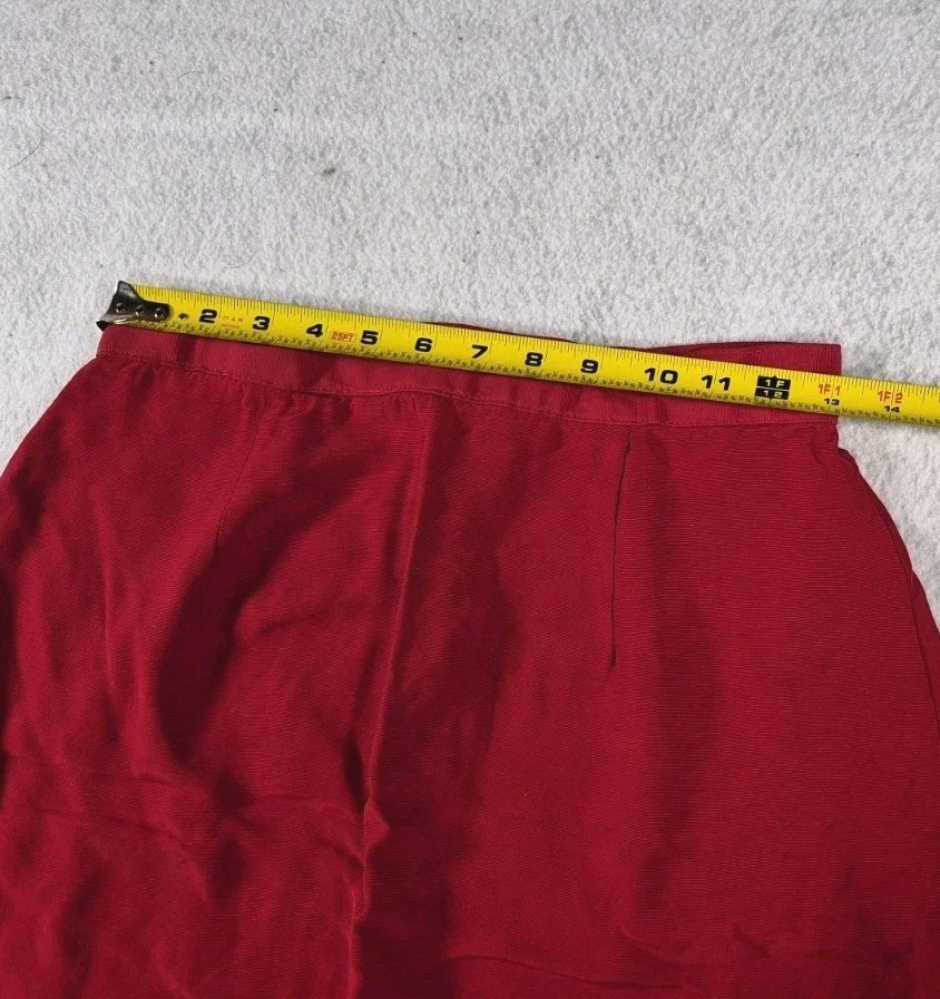 1983 GSL Brand Red Mini Skirt Cute Buttons Retro Vintage Made In USA Size 11