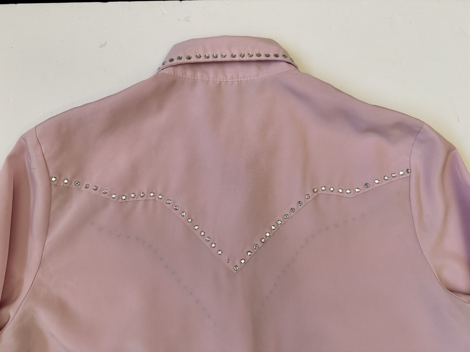VTG Daniali USA Pink Western Rhinestone Shirt Women’s Large Snap Microfiber