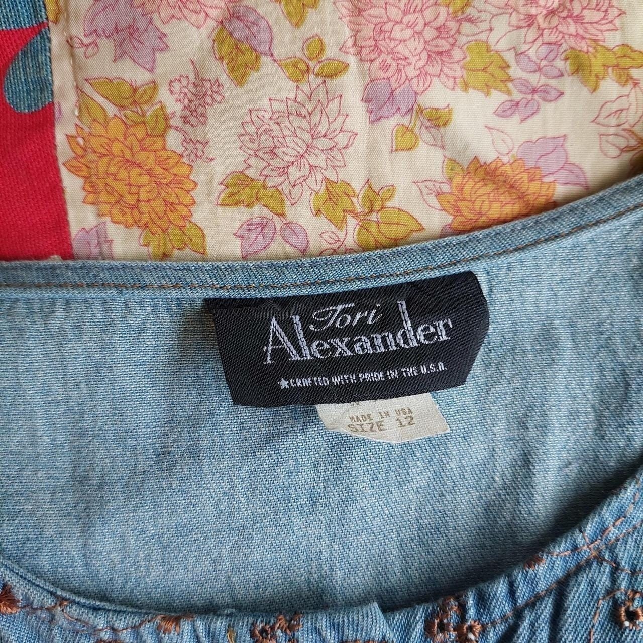 Vintage 100% cotton denim top with brown embroidered floral details.