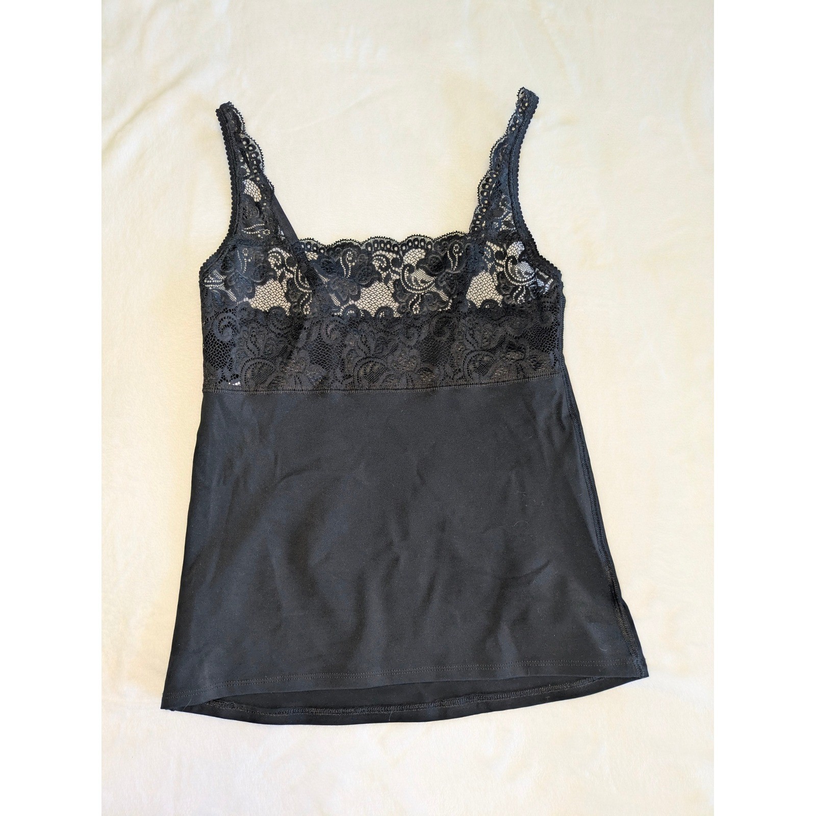 Black Lace Camisole Tank Top Size Medium Stretch Sleeveless Layering