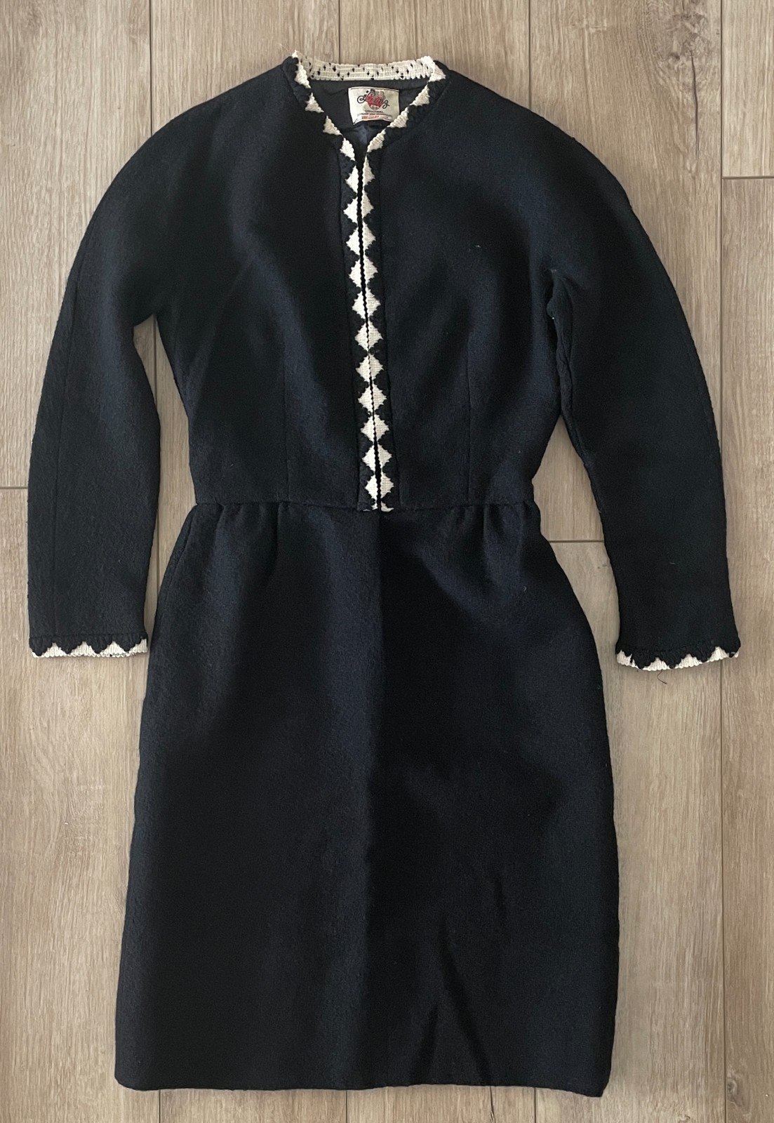 Vintage 1960s Lanz Original Tailored Long Sleeve Black Wool Dress-Women’s XS/S