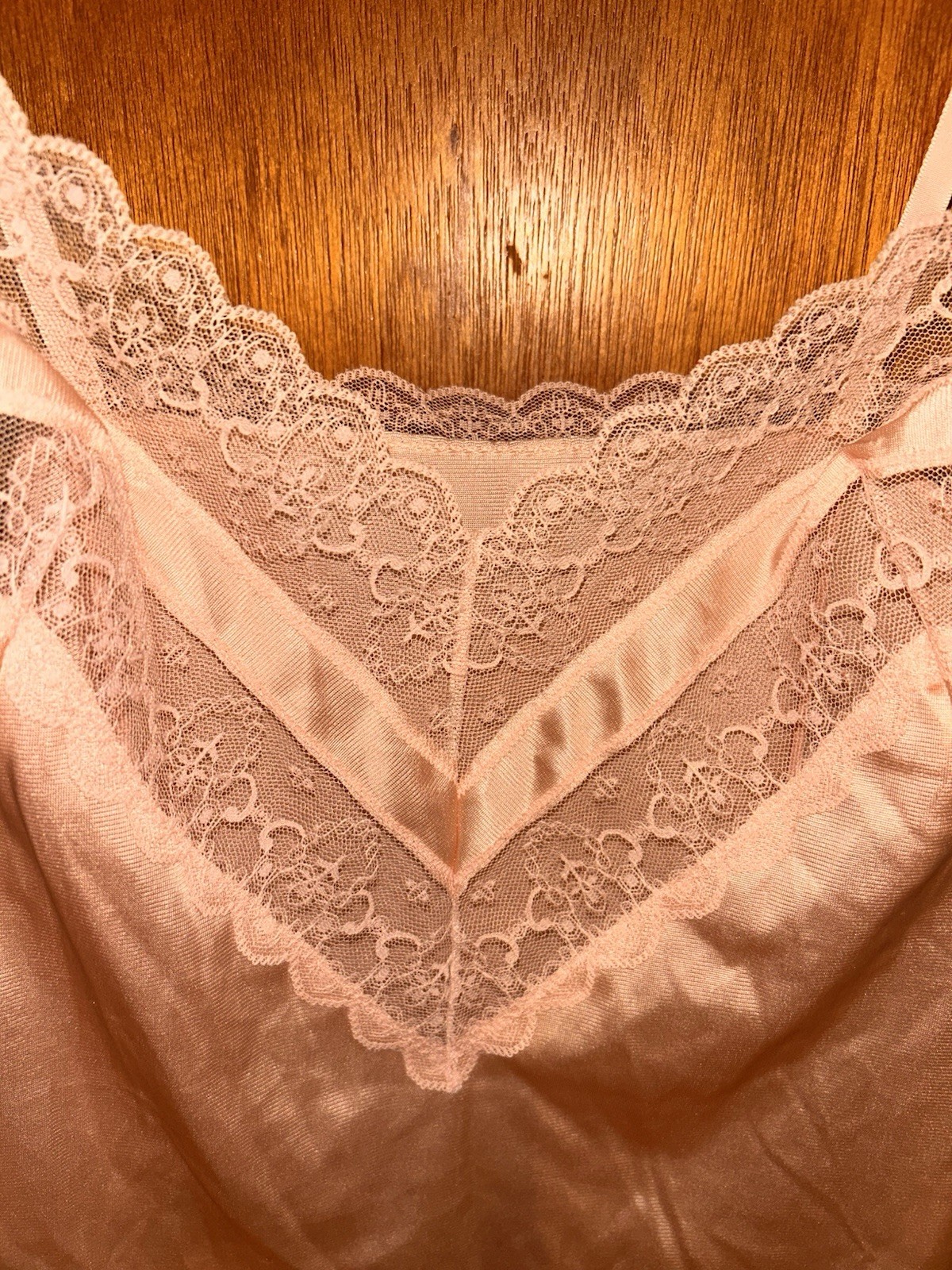 Vintage Vanity Fair Camisole Pink Blush Lace Trimmed Cami Size 34 Lingerie Top