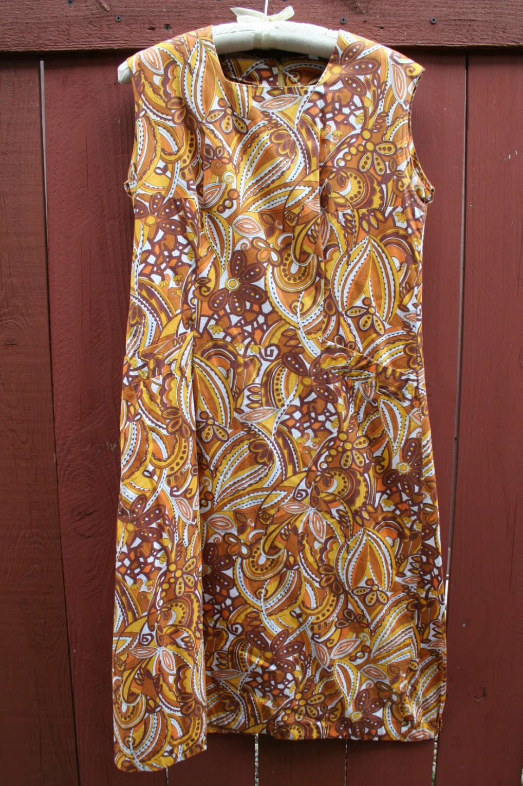 1960s Vintage Brown Gold Orange Print Polyester Sleeveless Dress