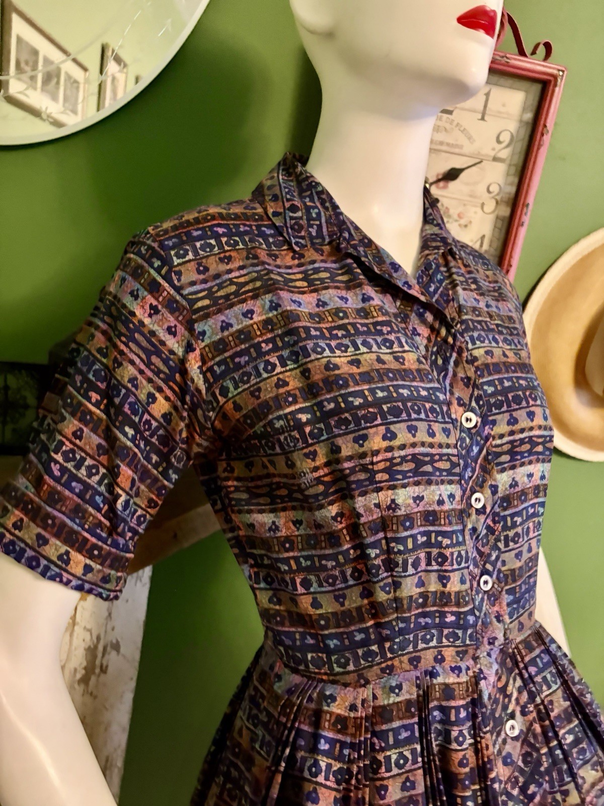 Vintage 1950’s Graphic Print Shirtwaist Day Dress Westbury Fashions S 36/26