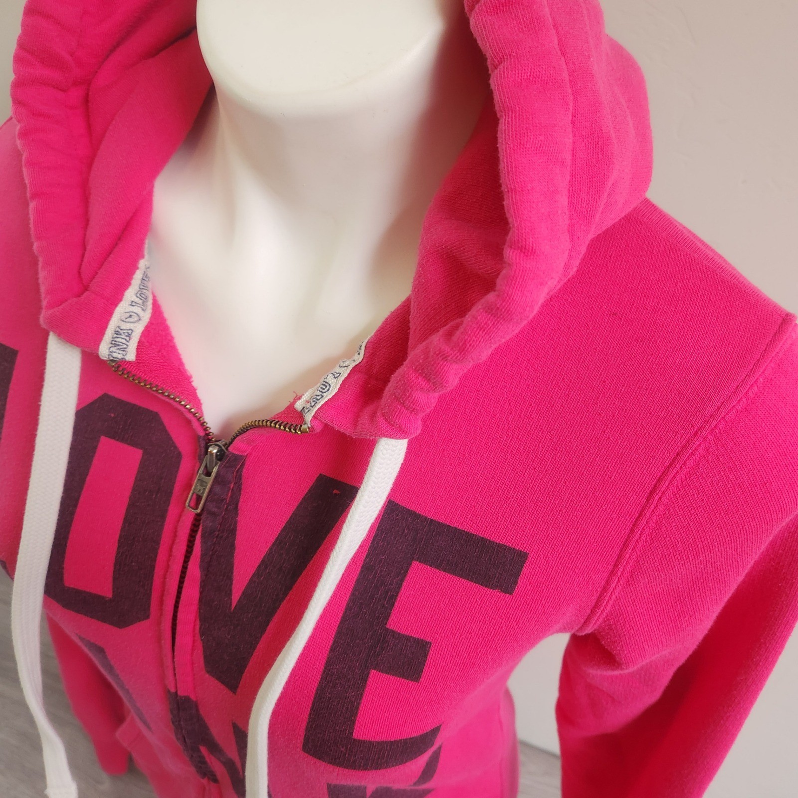Vintage Victoria’s Secret PINK Hoodie Size XS Pink Full Zip Love Pink 86 Graphic
