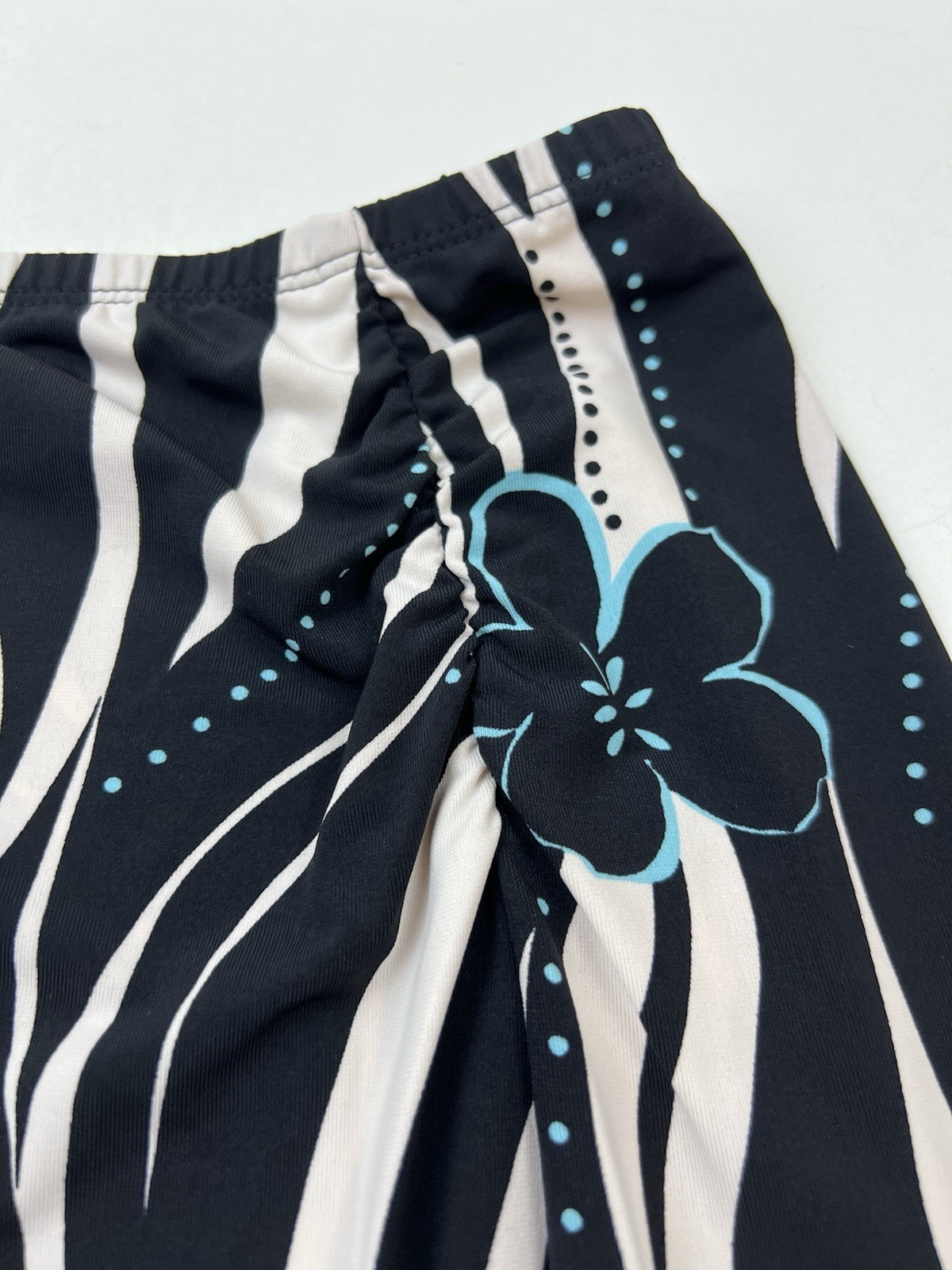 Vtg Y2K Apostrophe Stretch Skirt Sz M Floral Animal Asymmetrical Hem Grunge