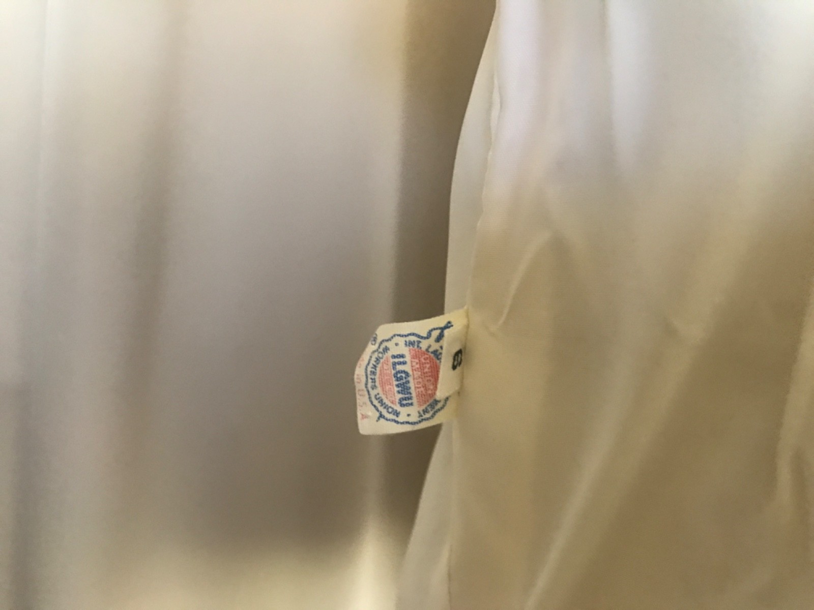 Vintage70′ light cream wool Union Made jacket finished with colorful embroidery