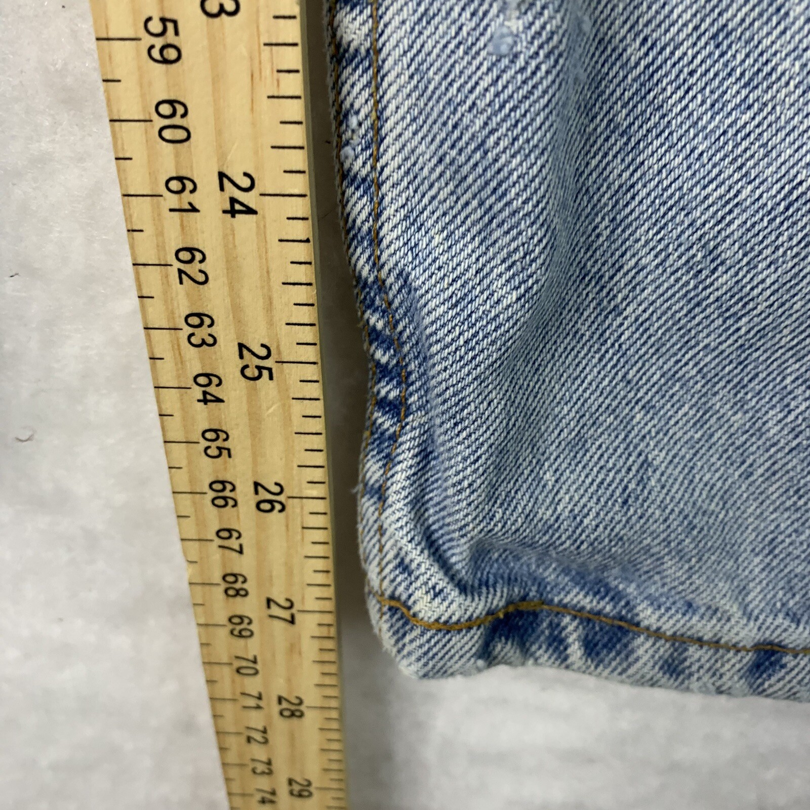 Vintage Levis Jeans 550 Women’s 30/27 Relaxed Fit Tapered Leg