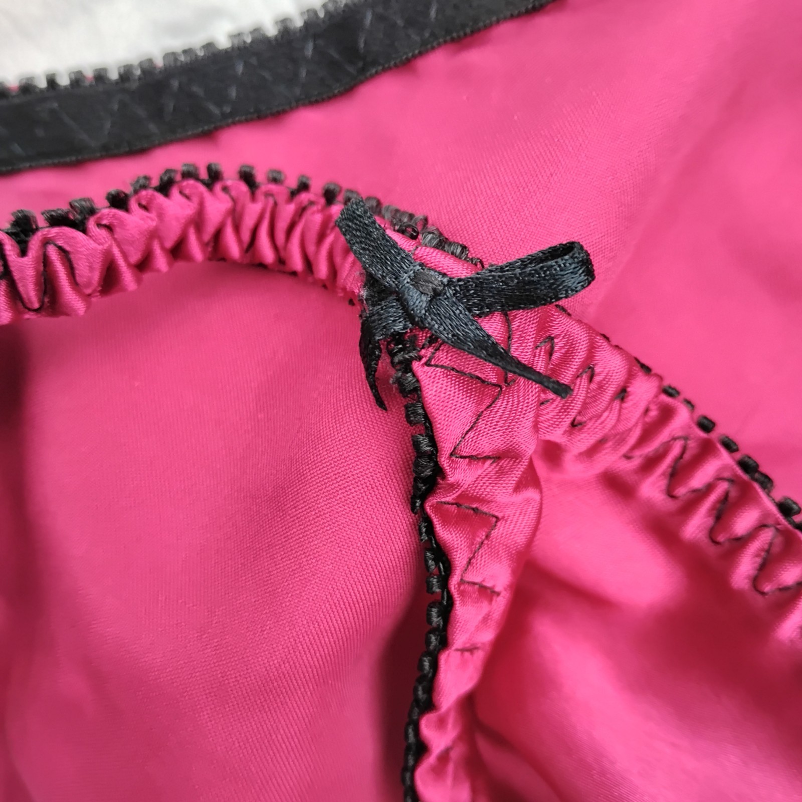 Vintage 90s L/7 Jolie Charmeuse Satin String Bikini Panties Excellent Condition