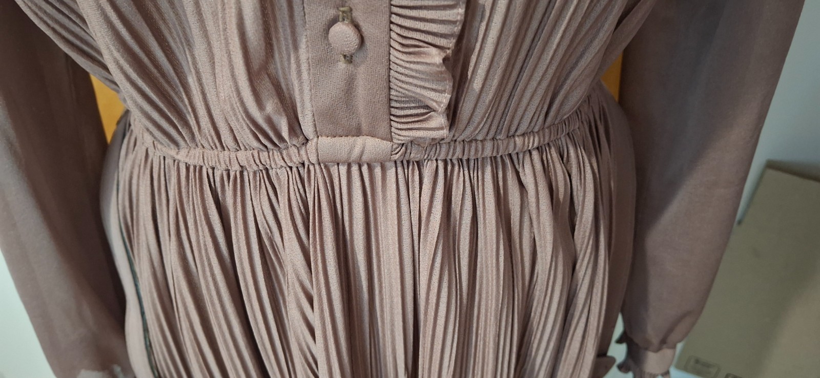 Hal Ferman Vintage Dress Pleated Mocha Brown Belt Flared Skirt Long Sleeve Sz 14