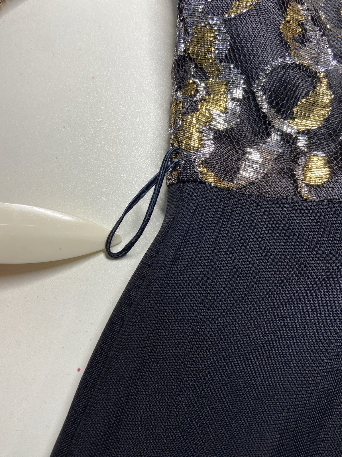 Vintage 1960’s Cocktail Dress Gold Black Metallic Lace Size 2