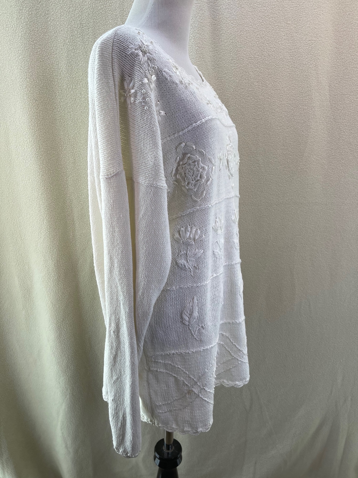 Bonnie and Bill Vintage Cream Scallop Edge Lace, Ribbon & Pearl Knit Sweater, 2X