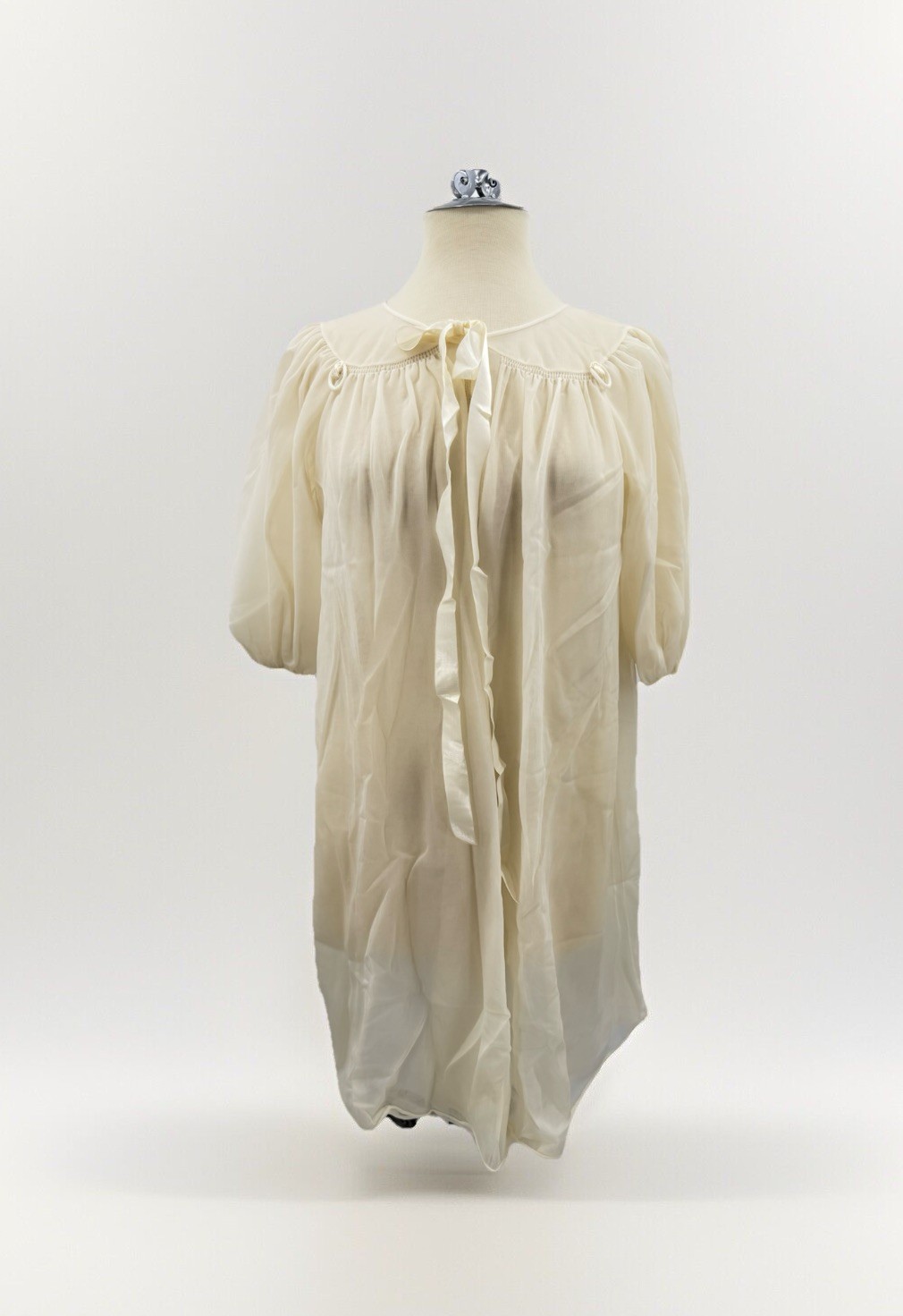 Vintage 60s Hollywood Vassarette Ivory Sheer Nylon Peignoir Robe Lingerie