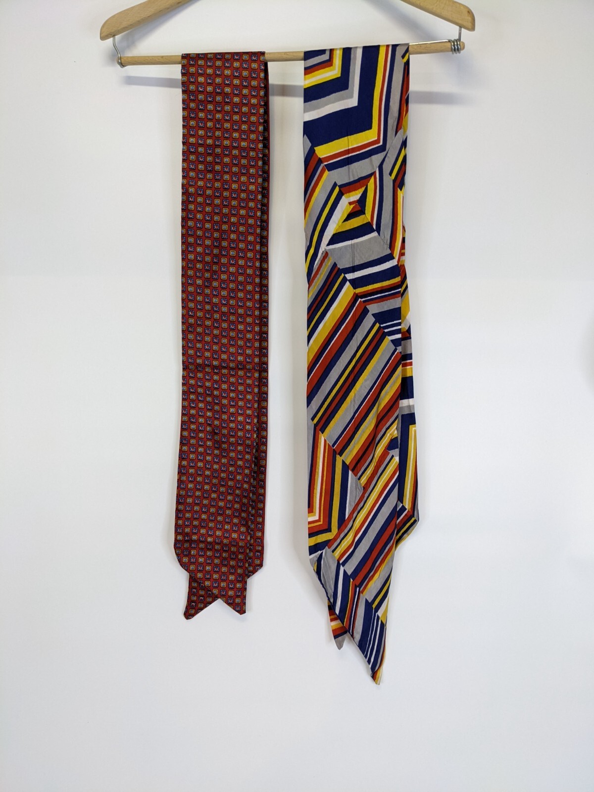 Vintage Art Deco Skinny Scarf Set Purse Hair Neck Tie Red Blue Yellow White