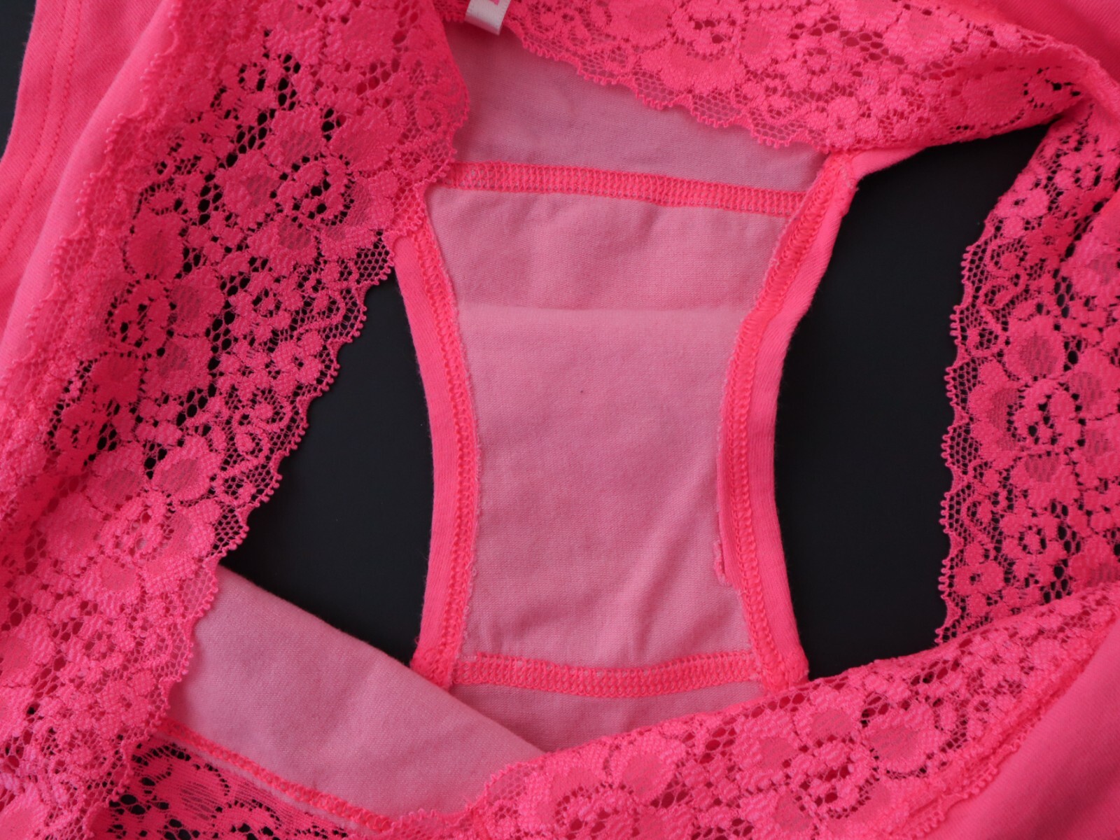 Vintage Victoria’s Secret PINK 2011 Lace Hipster Panties Size LARGE