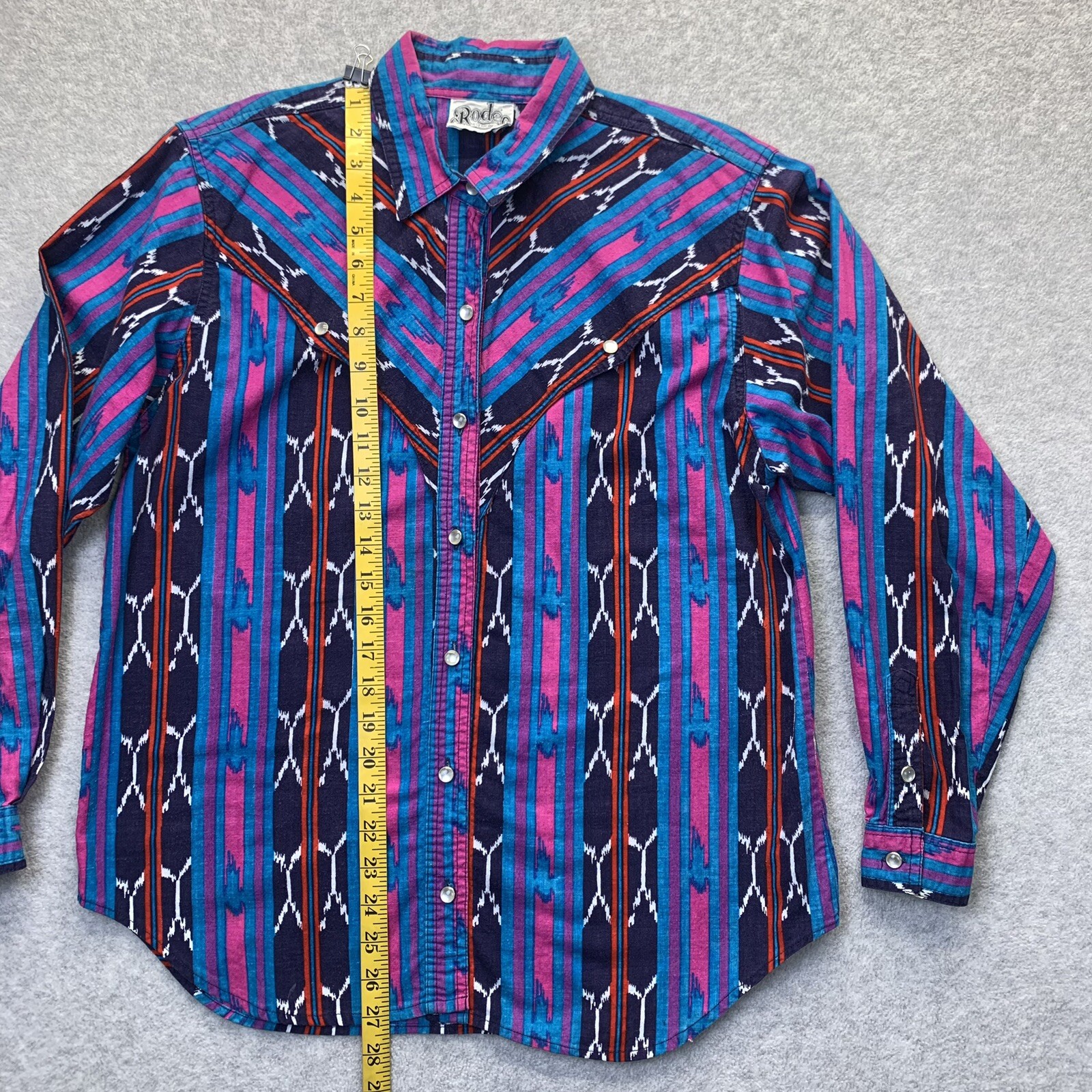 VTG Rodeo Western Wear Women’s Multicolor Cropped Long Sleeve Western Top Sz L