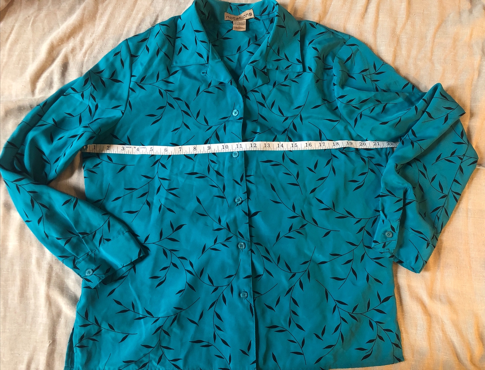 Vtg Notations L Silky Lightweight Turquoise Blue Relaxed Button Up Black Print
