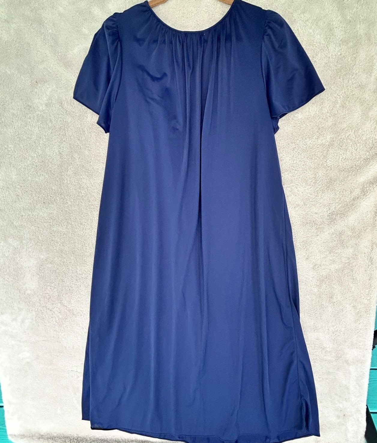 Miss Elaine Essentials Dark Blue Nylon Embroidered Nightgown Size PL Chest 42″
