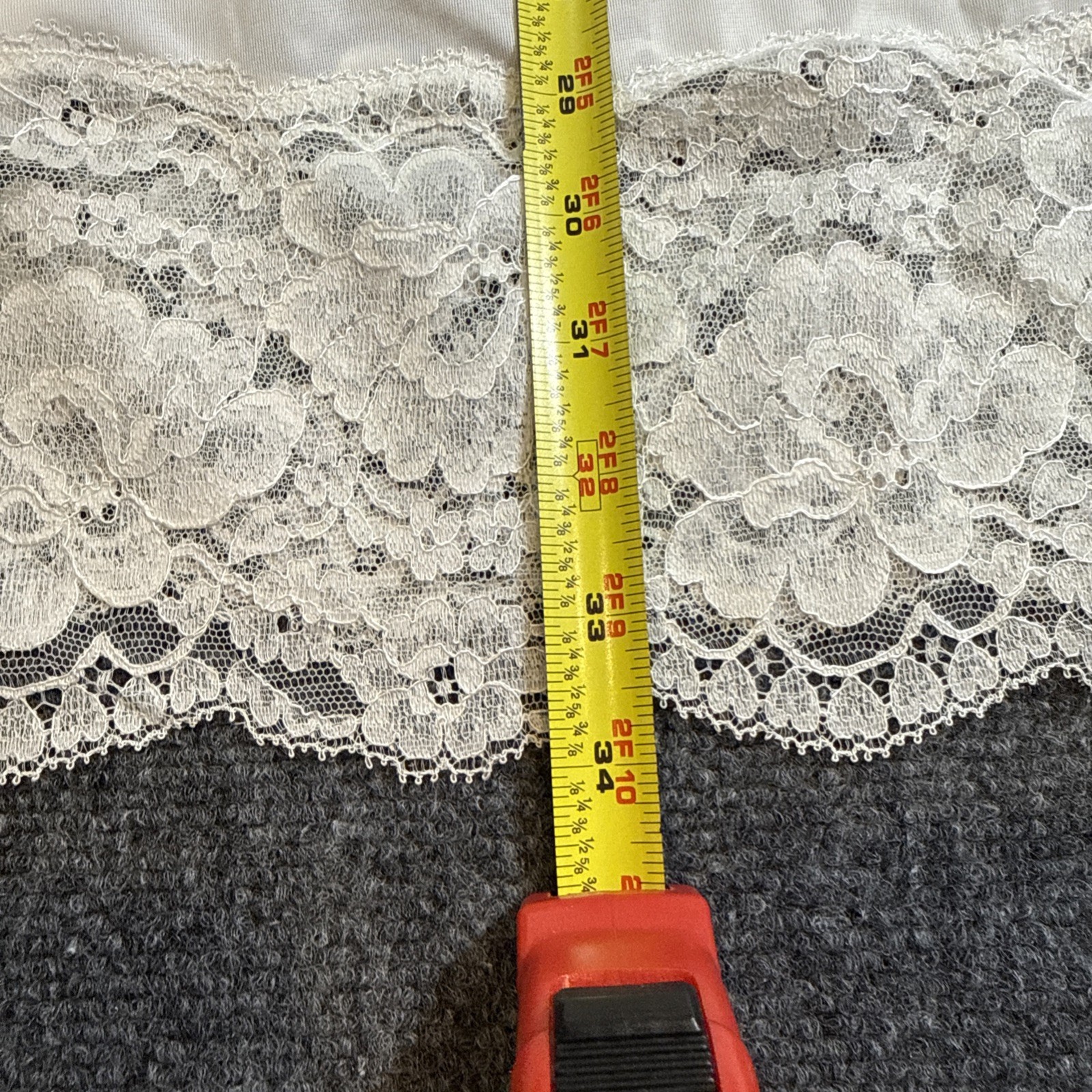 Vintage Lace Trim Pembrooke 36R 1960/70’s Mid Century Slip Coquette White Nylon