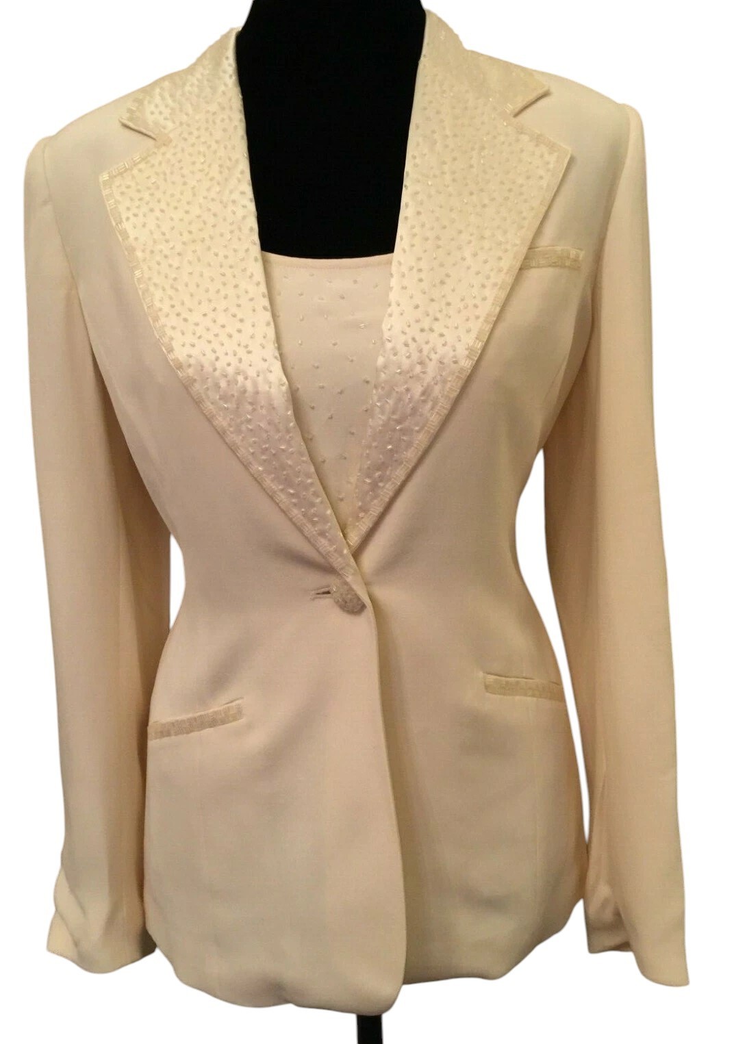 Bloomingdales Womens Blazer Tank Top Size 8/10P Ivory 100% Silk Beaded 2 Pieces