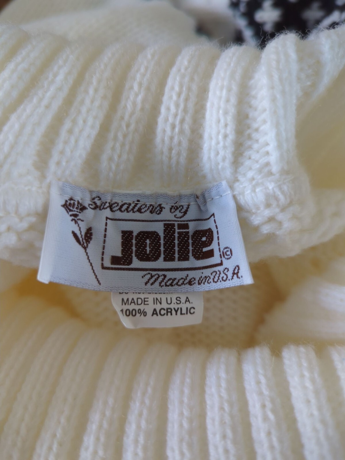 Vintage JOLIE Nordic Sweater With Turtleneck & Black Geometric Pattern sz M / L