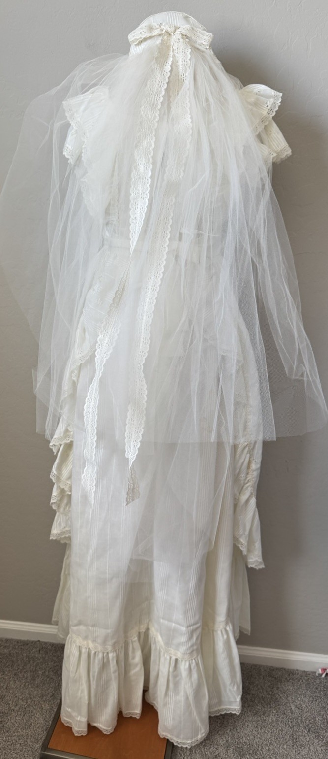 Vtg 70s Ivory Wedding Dress Prairie Cottage Core Peasant Bonnet Hat Veil Trek