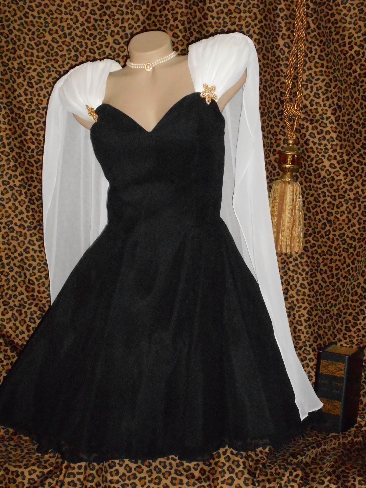 USA 4 Small Lillie Rubin B/W Formal Watteau Dress Chiffon Taffeta Crinoline