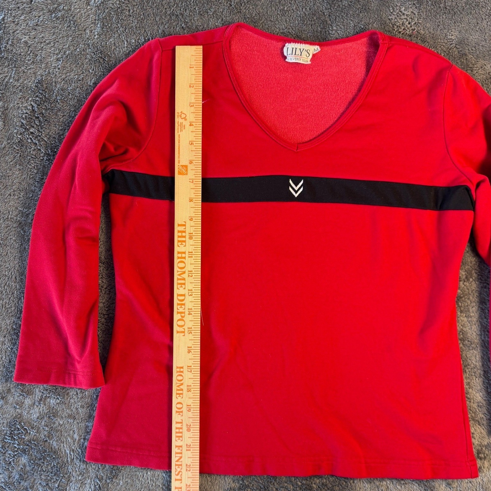 Vintage Lily’s Beverly Hills Top Medium Red Black Stripe Chevron 90s V-Neck