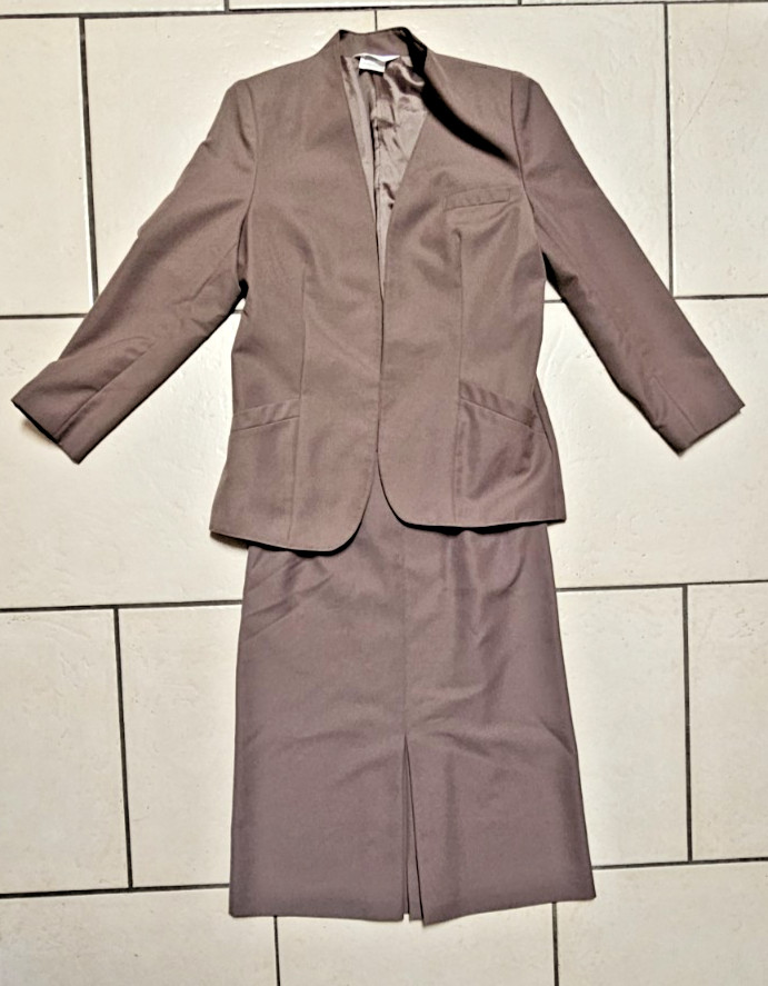 Vintage Tan Jay 2-pc Skirt Suit Jacket Size 10 Soft Brown Wool Blend USA Made