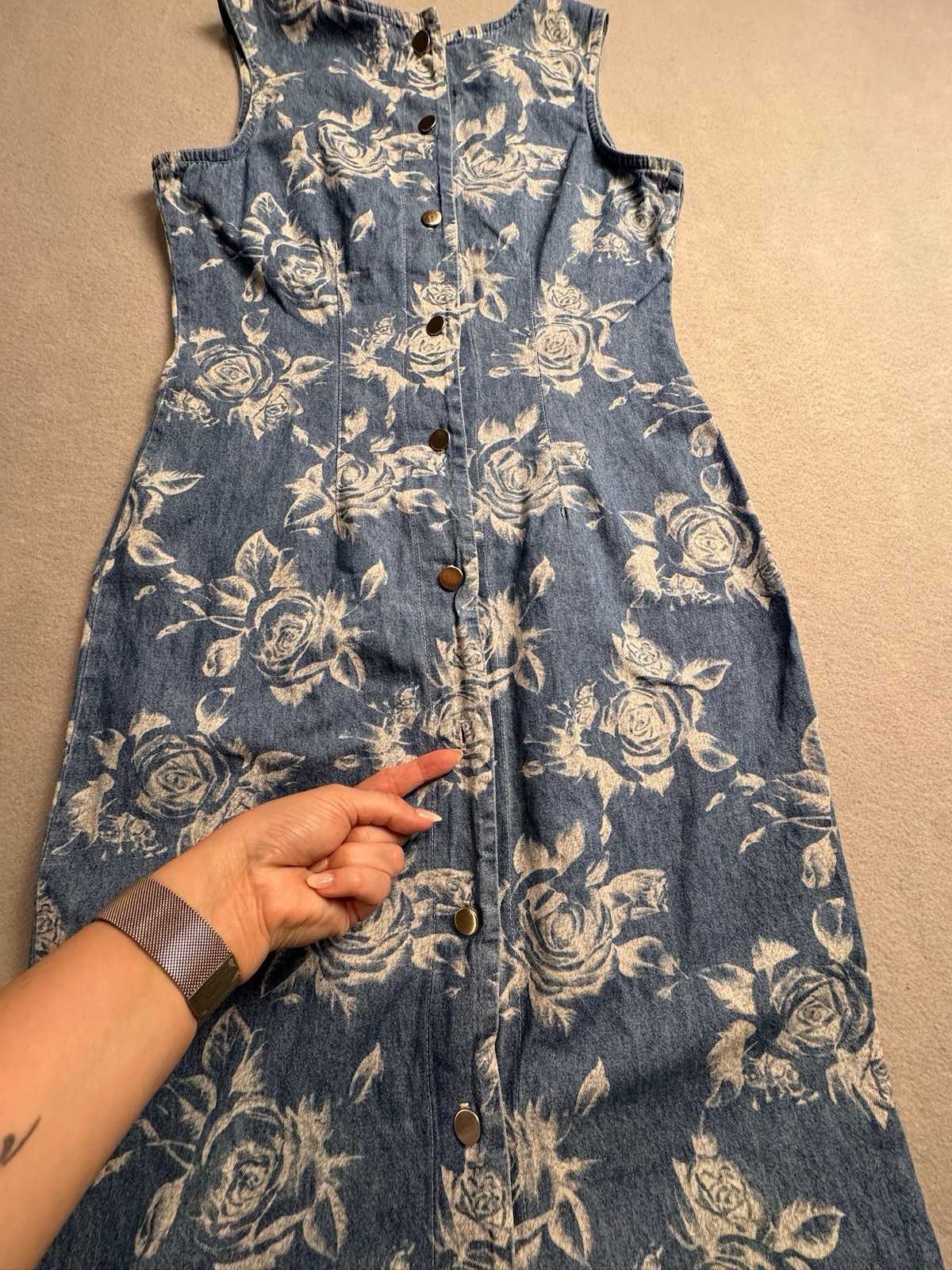 VTG Studio Ease 90s Floral Denim Maxi Dress Blue Cotton Button Back Measurements