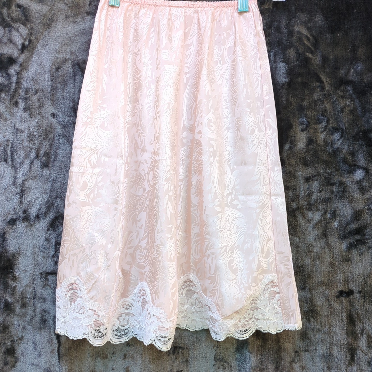 Vintage Lucie Ann II Size Small Slip Lace Details On Bottom Pink