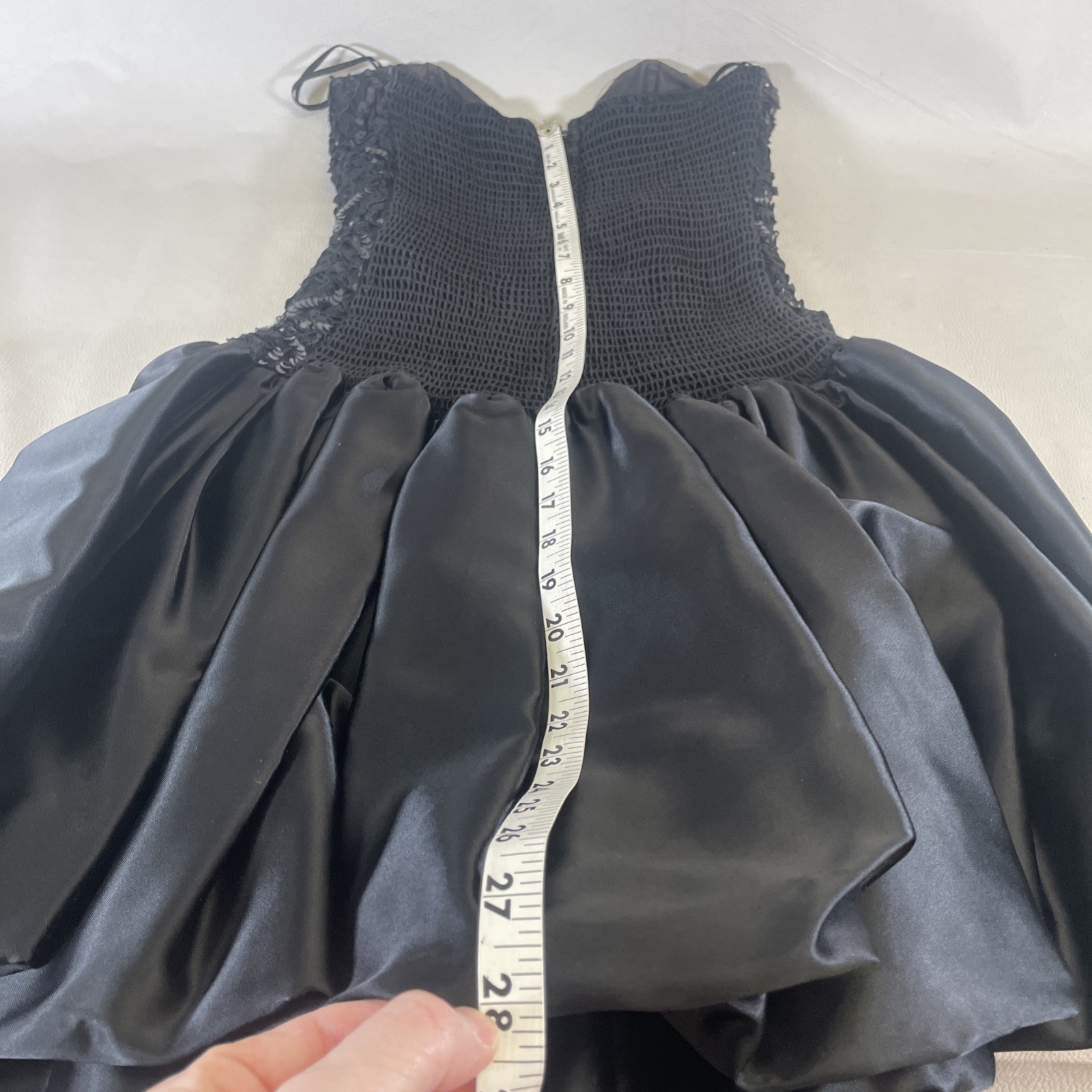 Vintage 1980’s Scarlett Nite Sz 7/8 Black Sequin Strapless Bubble Dress