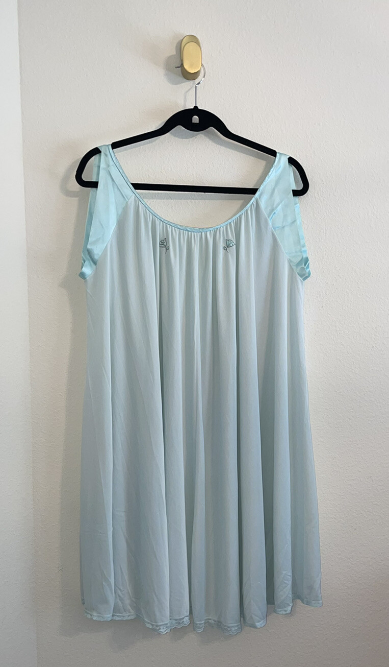 Vintage Claire Sandra by Lucie Ann Nylon Nightgown Nightie S Small Blue