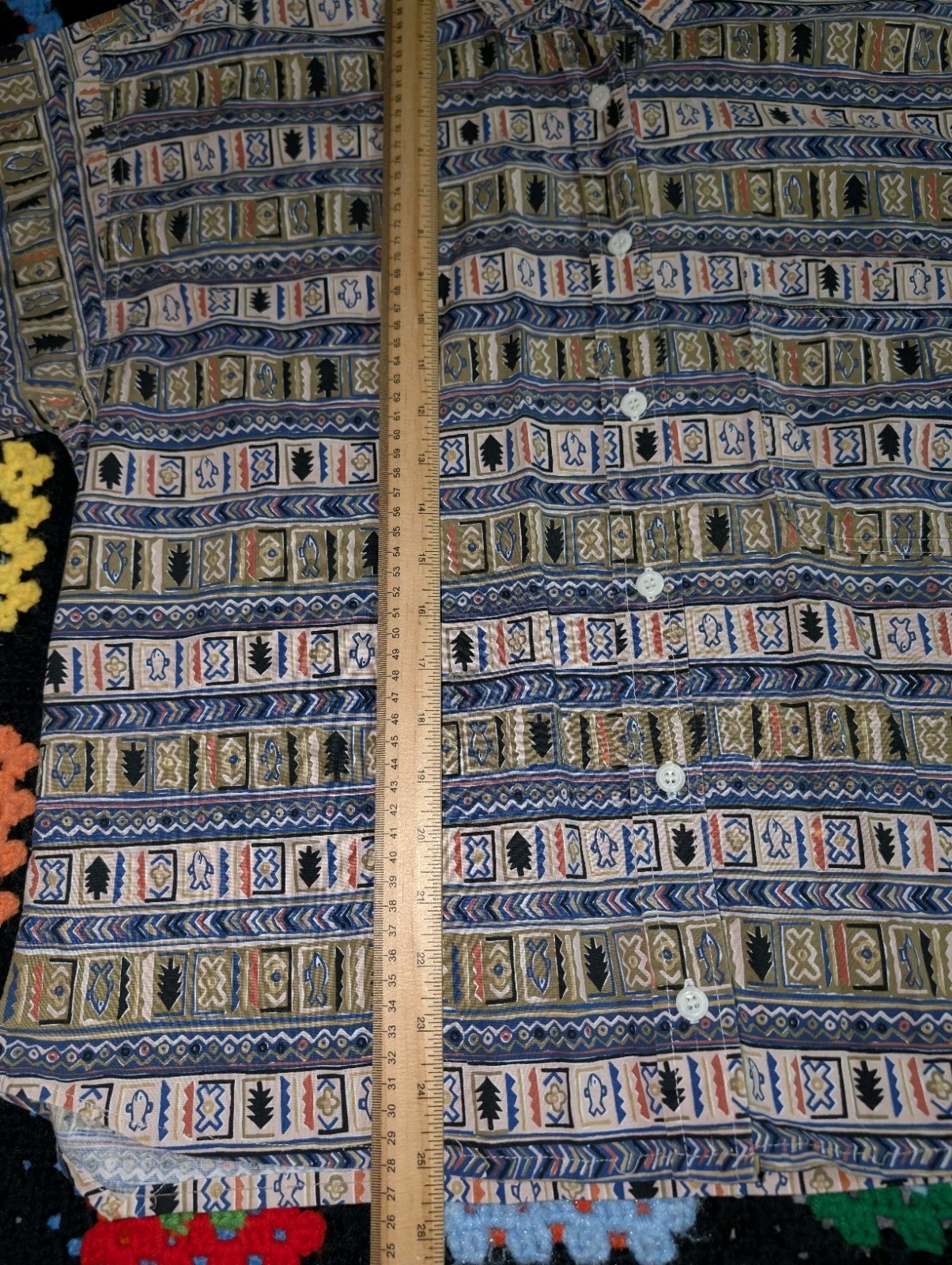 Vintage Columbia Shirt Women’s Medium? Multicolor Aztec Fish Print Button Up
