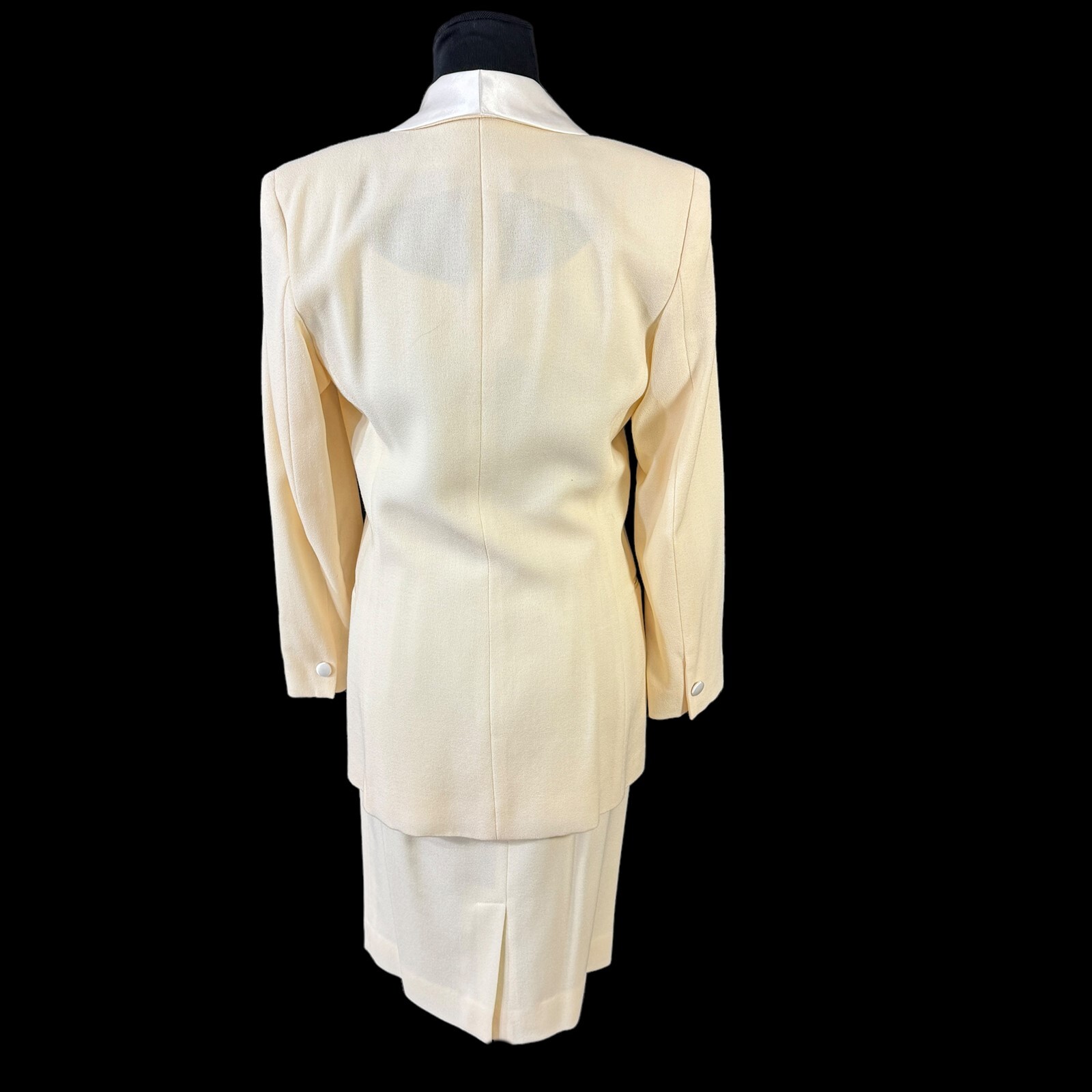 Talbots Winter White Wool Suit Tuxedo Blazer Camisole Skirt Size 6 Vintage 1990s