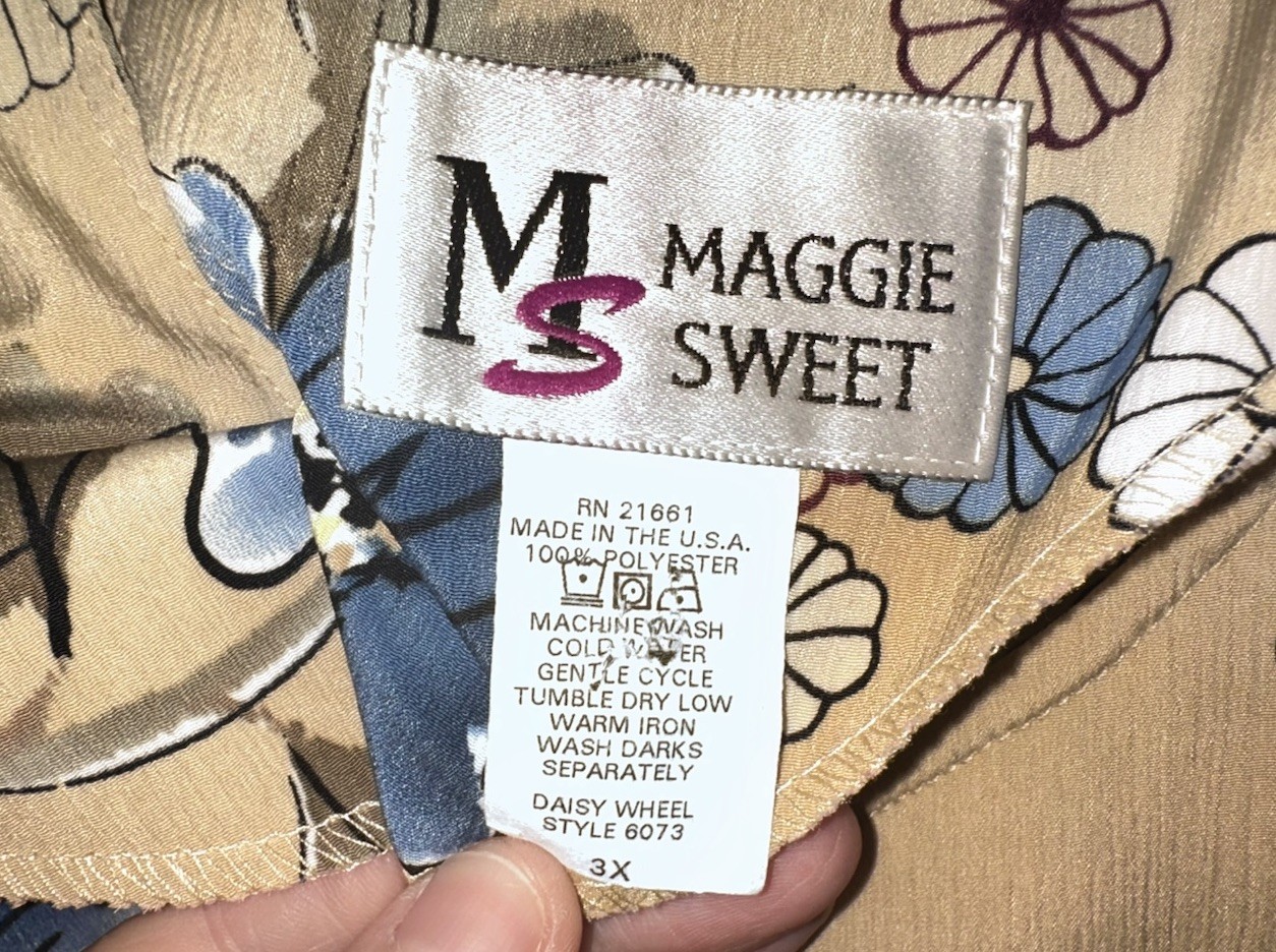 Vintage 90s Maggie Sweet 3X Daisy Wheel Taupe Sand Blue Floral Crepon Blouse