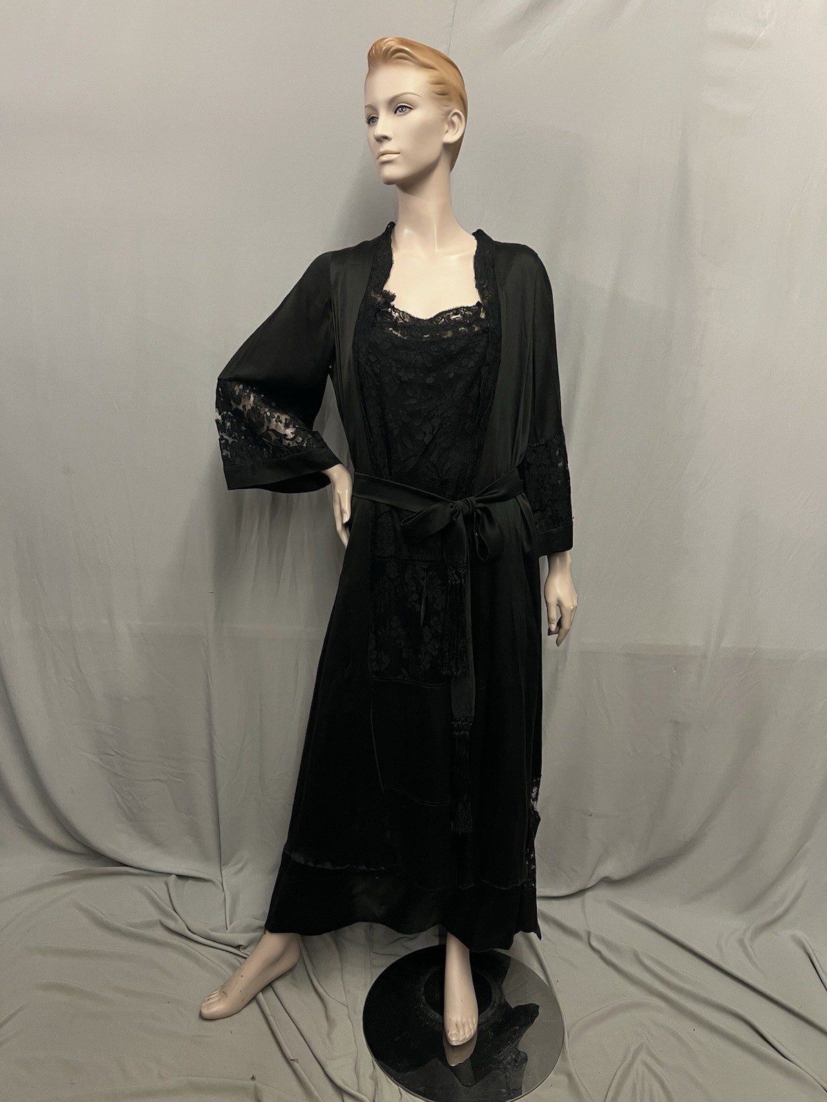 1915-1920 Black Silk & Lace Dress Edwardian period