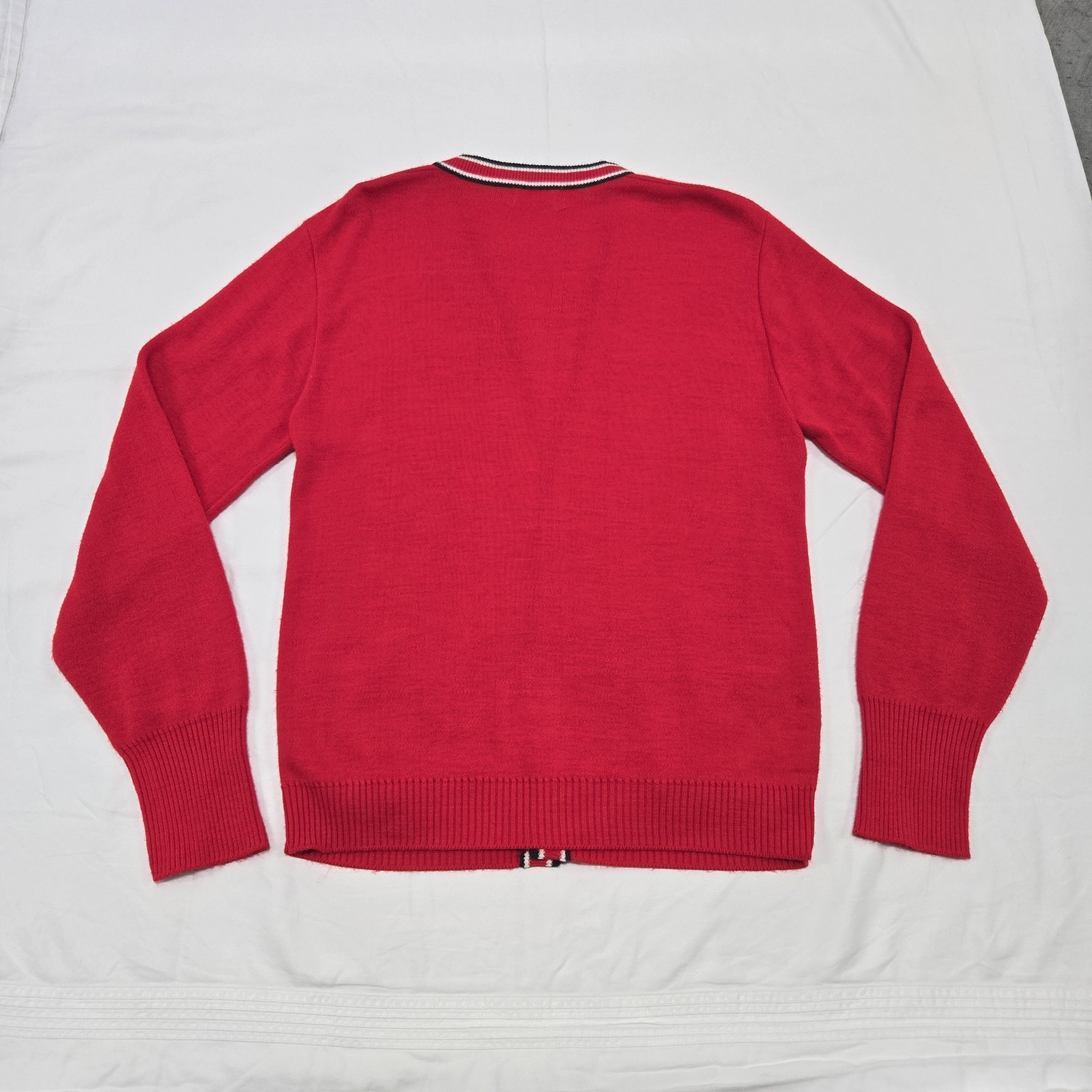 S/M Vintage Interlock Orlon Red Sweater Button Cardigan 100% Virgin Du Pont 60s