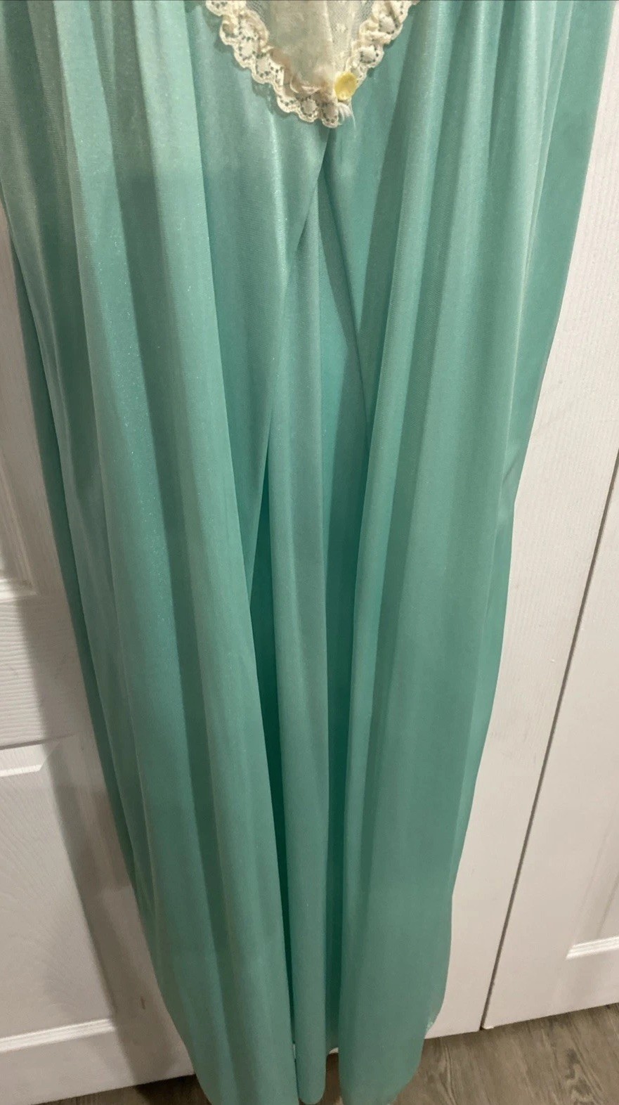 STARDUST VTG Intimate Lingerie Nightgown Robe Ensemble Laced Size M Mint Green