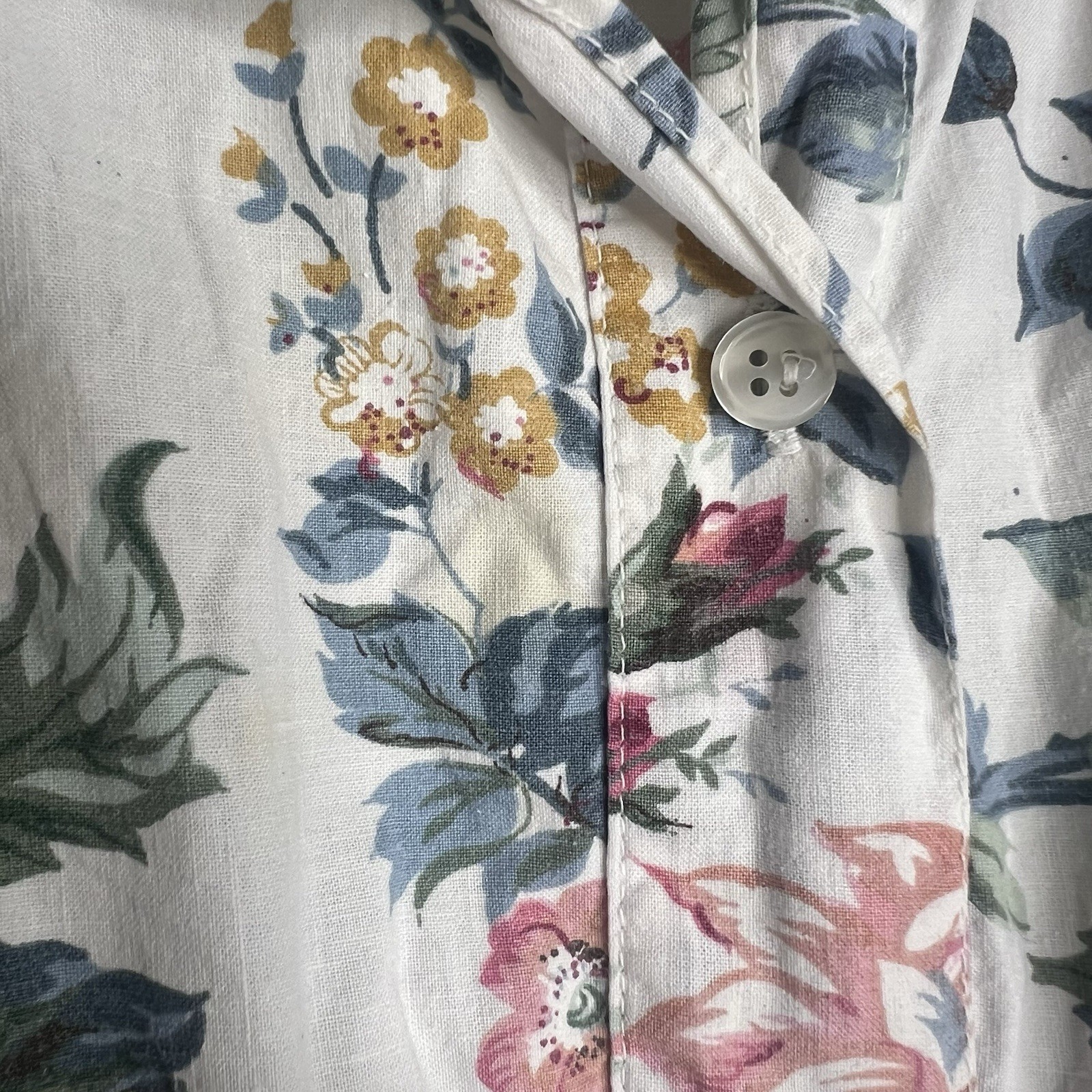 Vintage Hunter’s Run Women’s Size S Button up Shirt Floral Easter 80s 90s Small