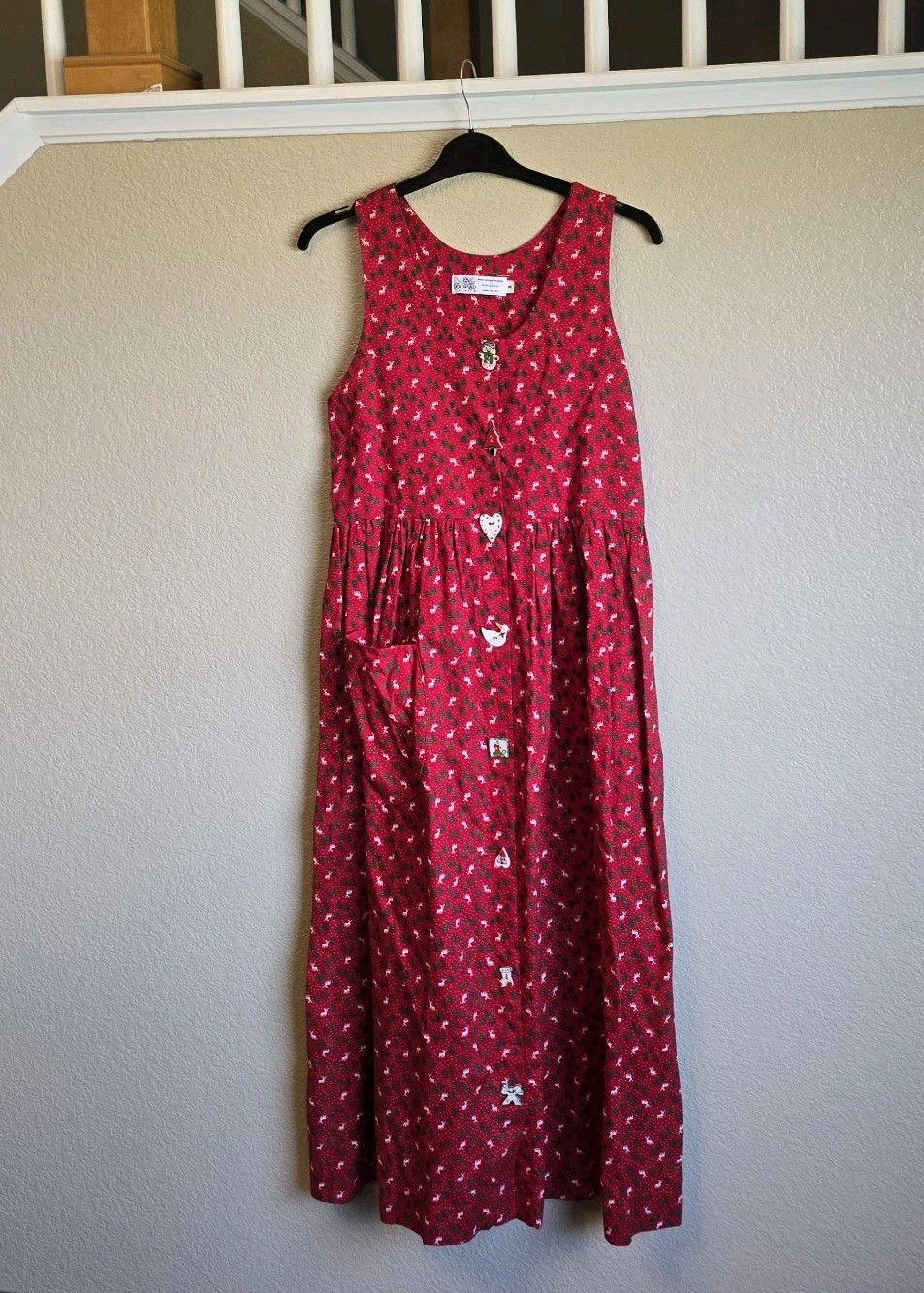 Vtg Dogwood Lane Dress Jumper S Red Fun Ceramic Buttons Festive 1 Front Pocket