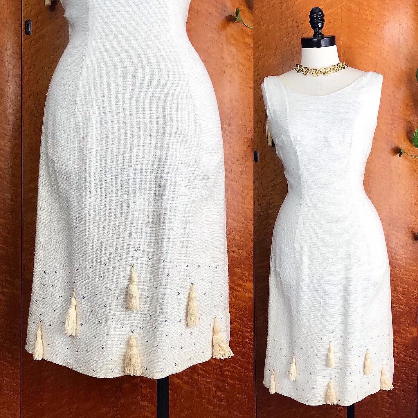 FRINGE TASSELS 1950’s 50s Rhinestone Vintage 60’s 60s Wedding Linen Dress S M