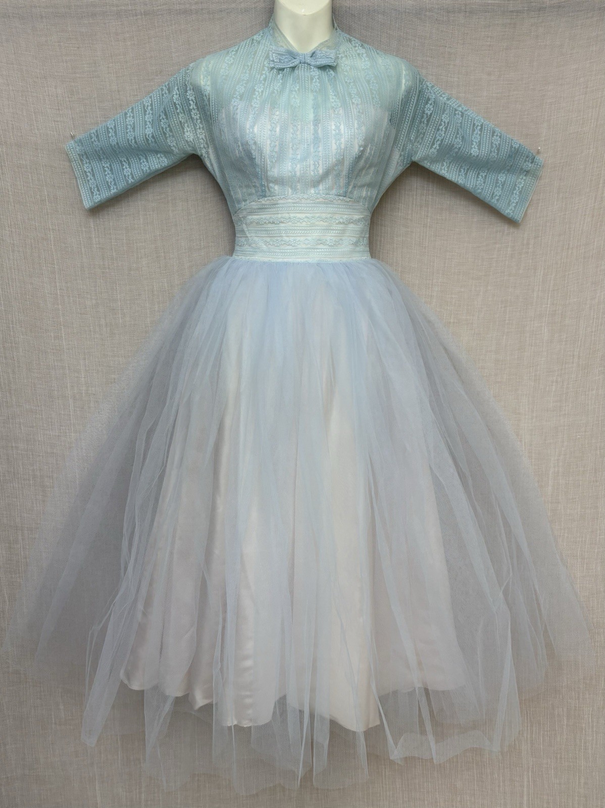 Vintage 1950s Lace Tulle Illusion Dress Wedding Bridesmaid Modest Princess XXS